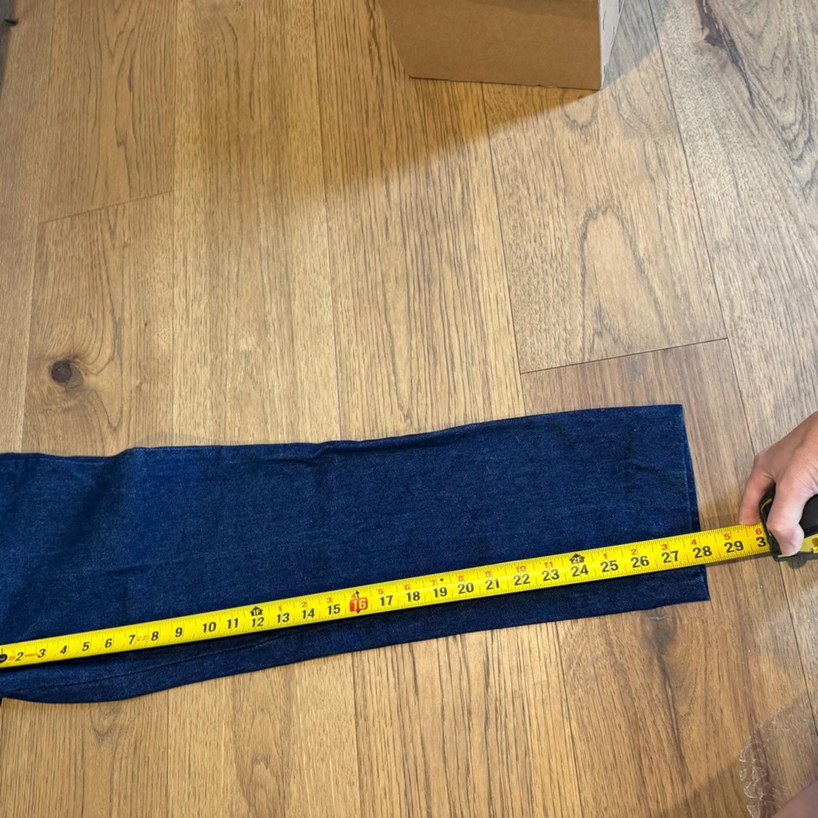 Levi's Women’s Vintage 1990's Levi's Straight Jeans-See measurement Size 26" / US 2 / IT 38 - 7 Thumbnail