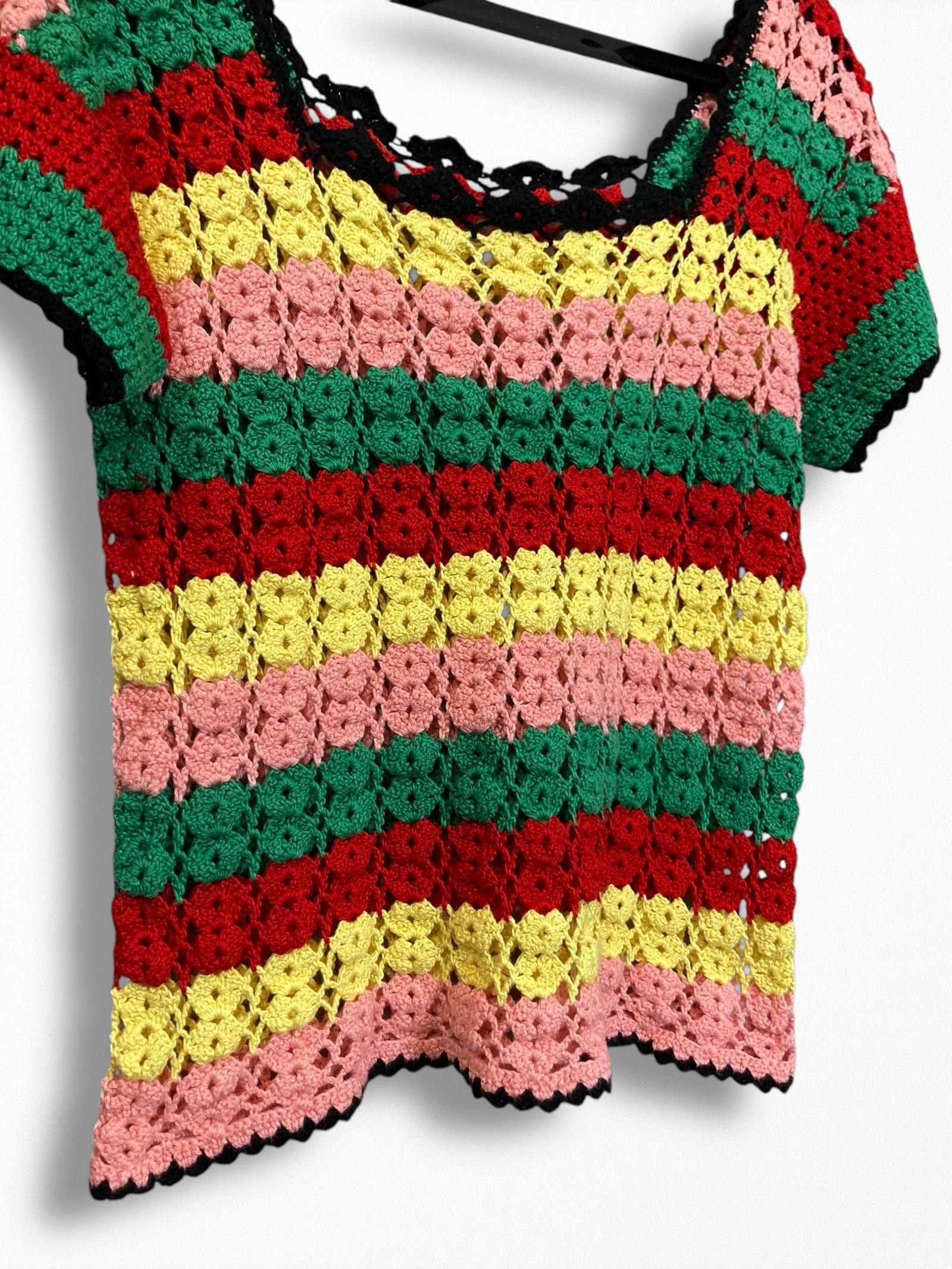 Designer Colorful Crocheted Top – Perfect for Summer! Size ONE SIZE - 3 Thumbnail