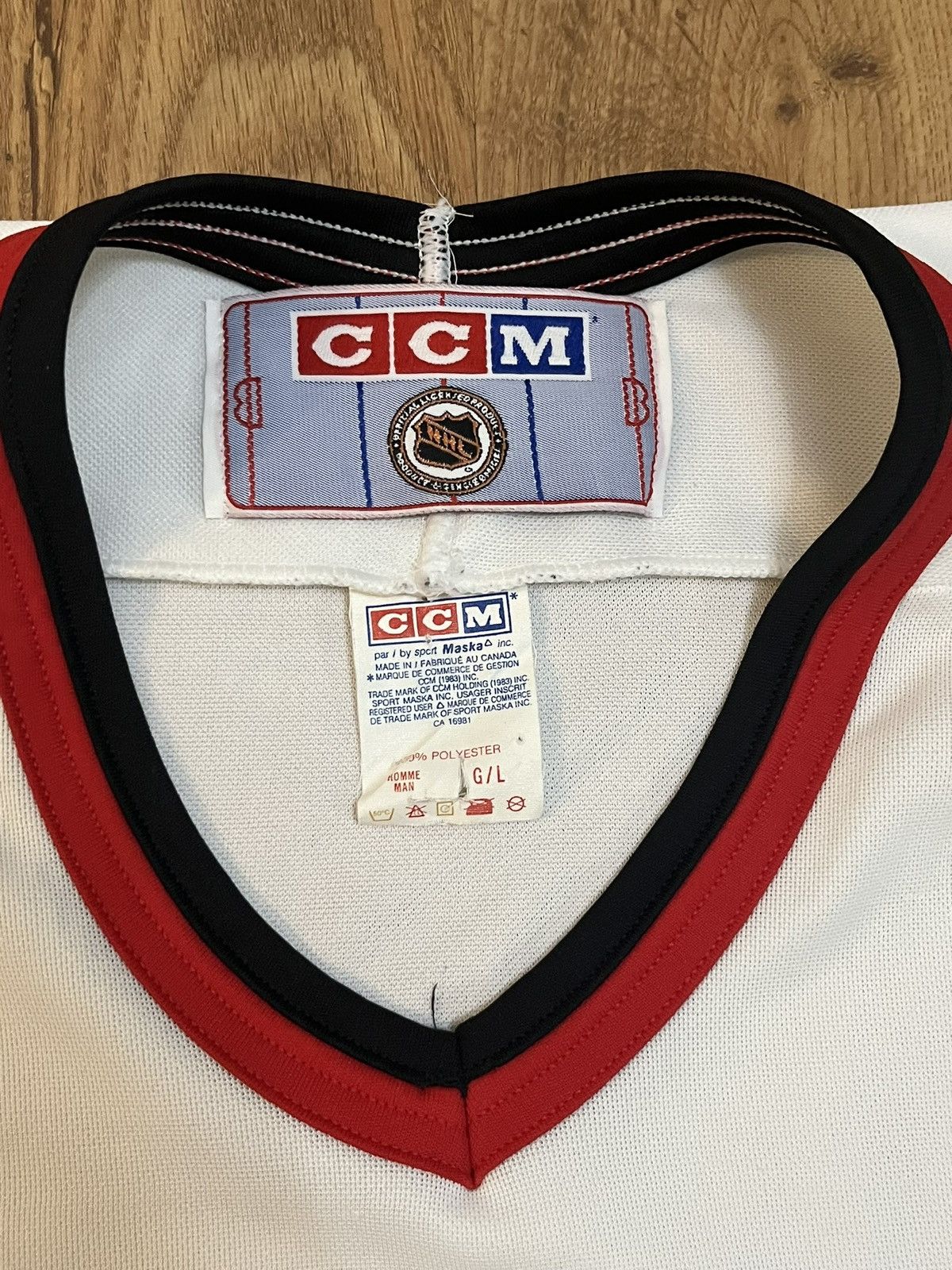 Ccm Vintage NHL CCM Ottawa Senators Hockey Jersey Size US L / EU 52-54 / 3 - 5 Thumbnail