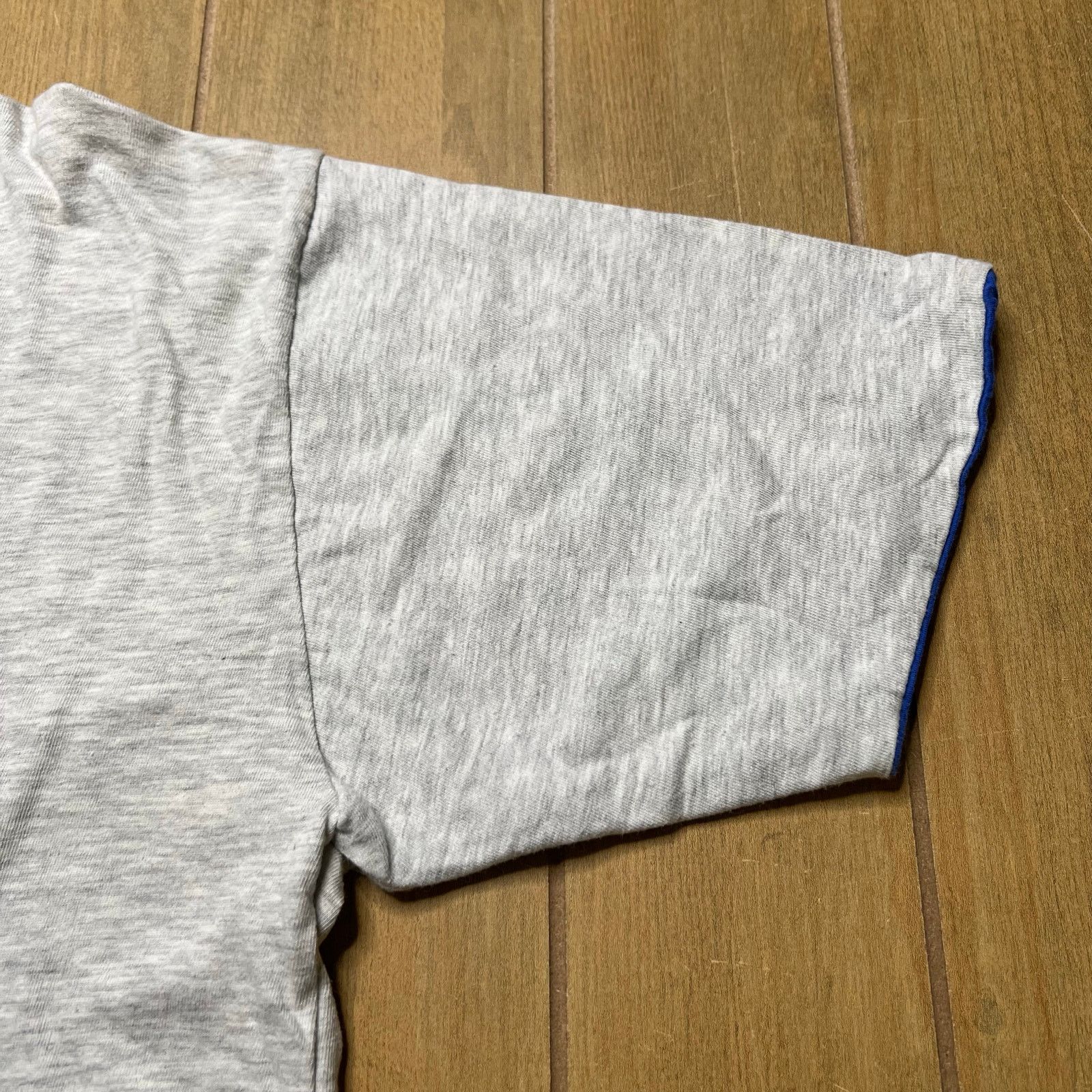 Vintage Vintage 90s Bermuda Travel T-Shirt Made In USA Sz L Travel Size US L / EU 52-54 / 3 - 8 Thumbnail