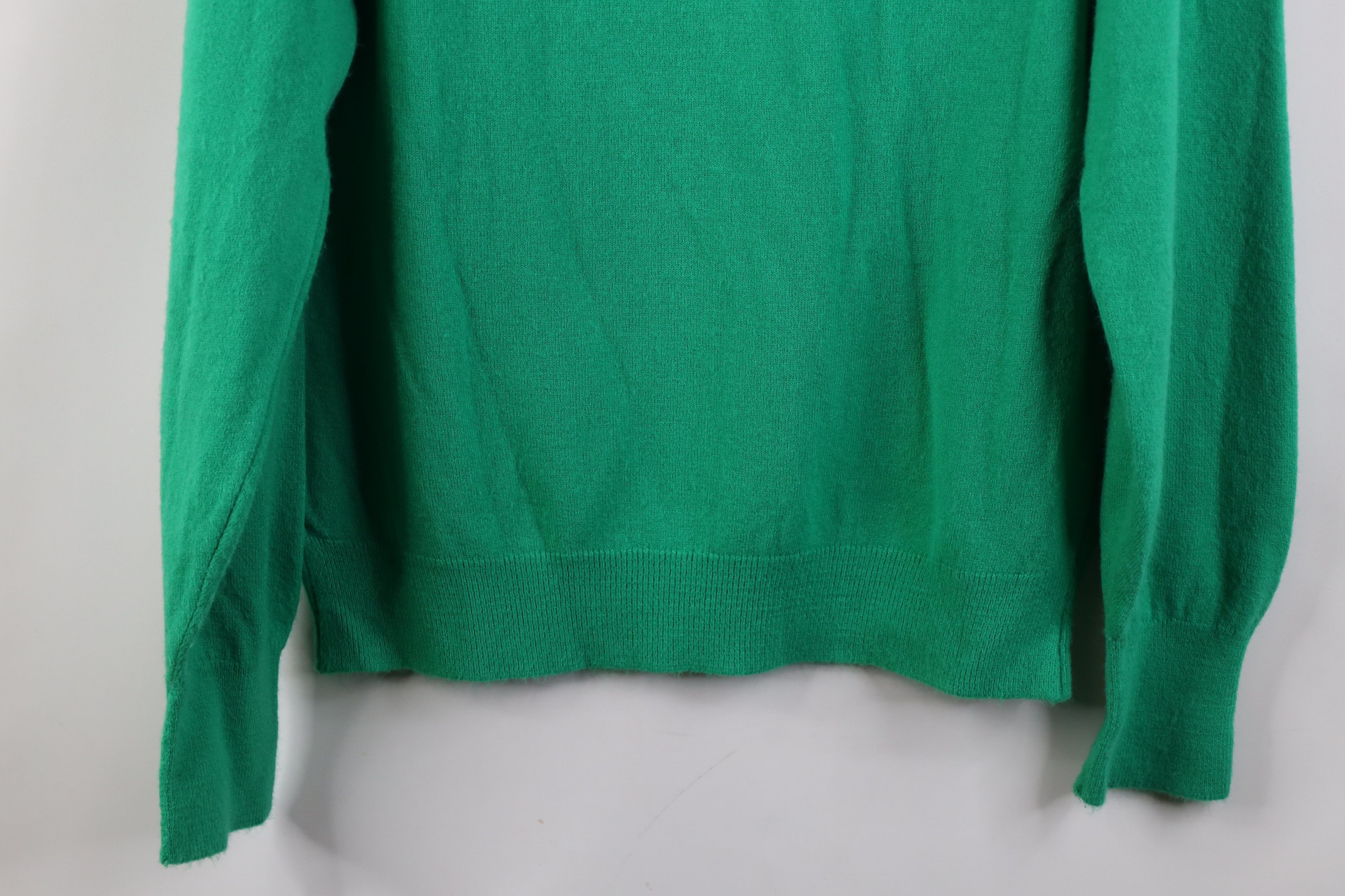 Vintage Vintage 70s Masters Golf Soft Knit V-Neck Sweater Green USA Size US M / EU 48-50 / 2 - 10 Thumbnail