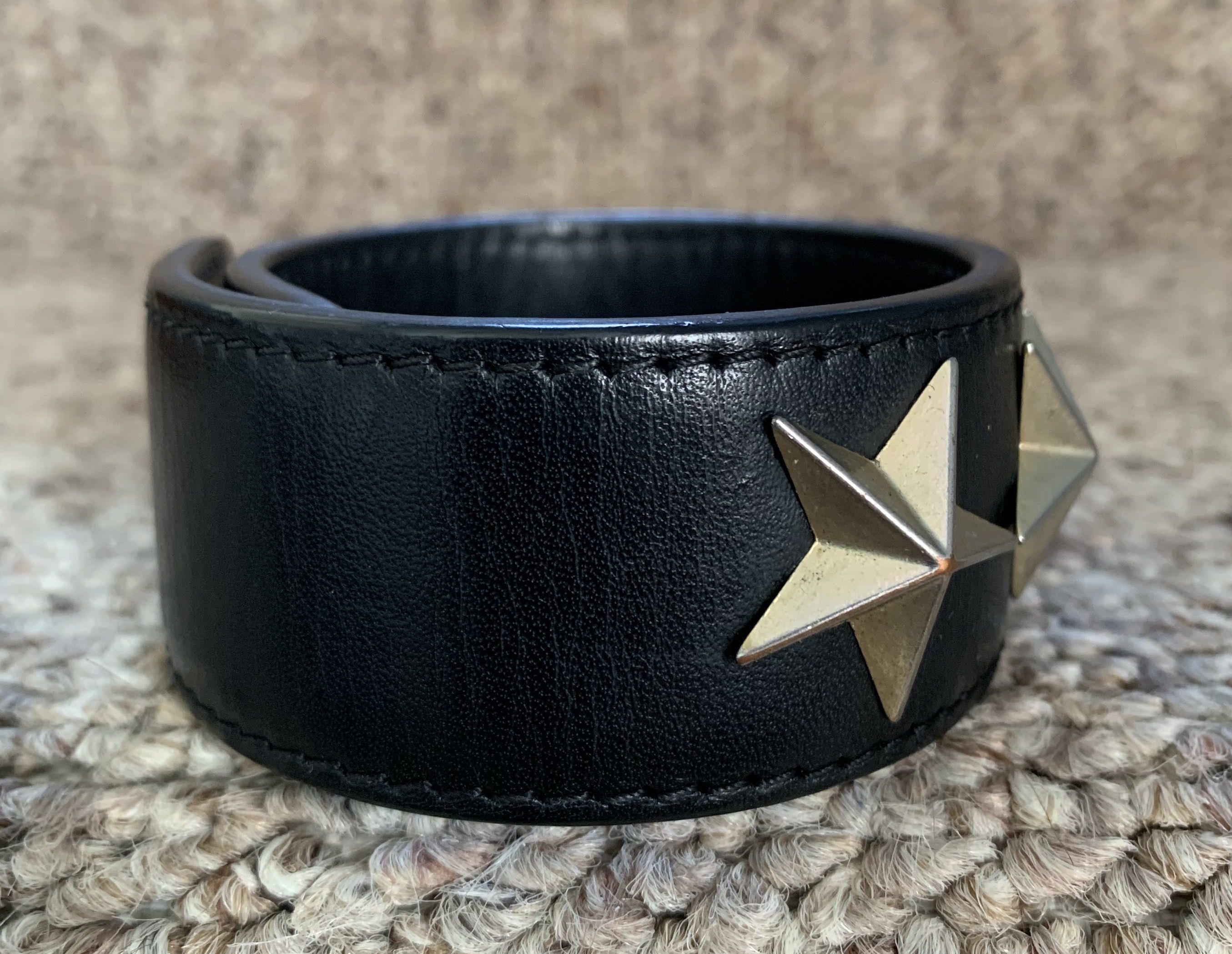 Givenchy Givenchy Stars Leather Bracelet! Size ONE SIZE - 3 Thumbnail