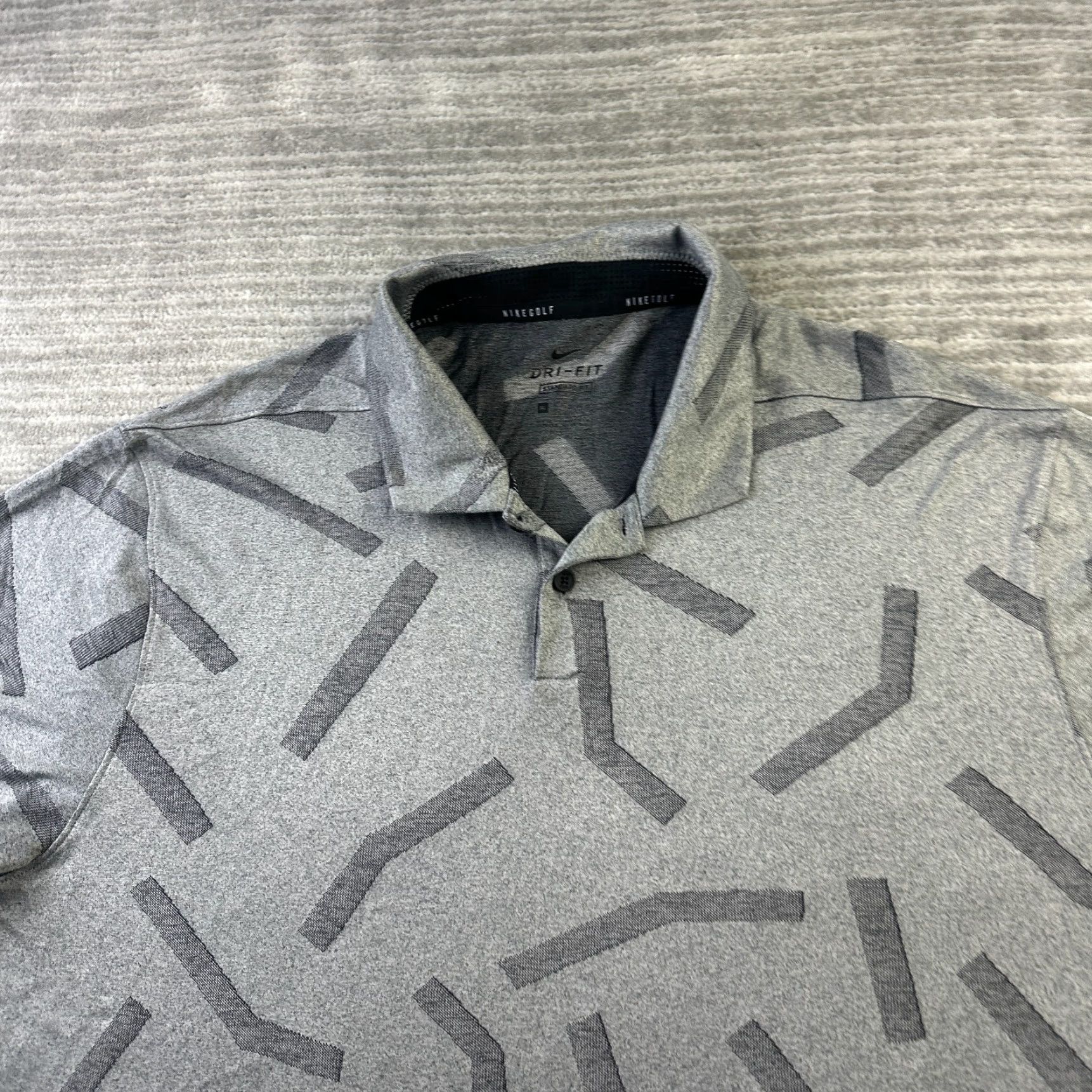 Nike Nike Polo Shirt Mens XL Gray Dri Fit Jacquard Geometric Golf Short Sleeve Collared Button Embroidered Logo Activewear Casual Travel Geometric Pattern Size US XL / EU 56 / 4 - 3 Thumbnail