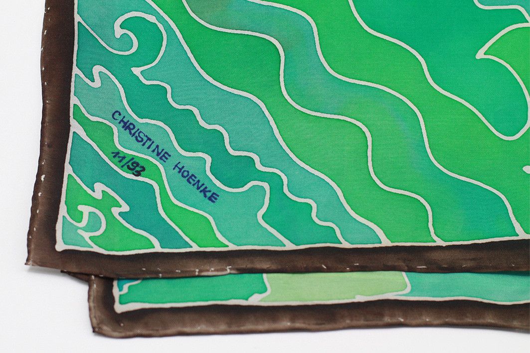 Vintage Vintage 1993 Silk Scarf – Hand-Painted Landscape Design Size ONE SIZE - 6 Thumbnail