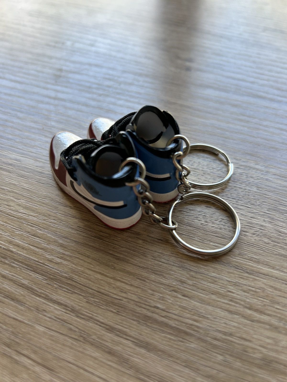 Nike Nike AJ1 “Fearless” Keychain Size ONE SIZE - 3 Thumbnail