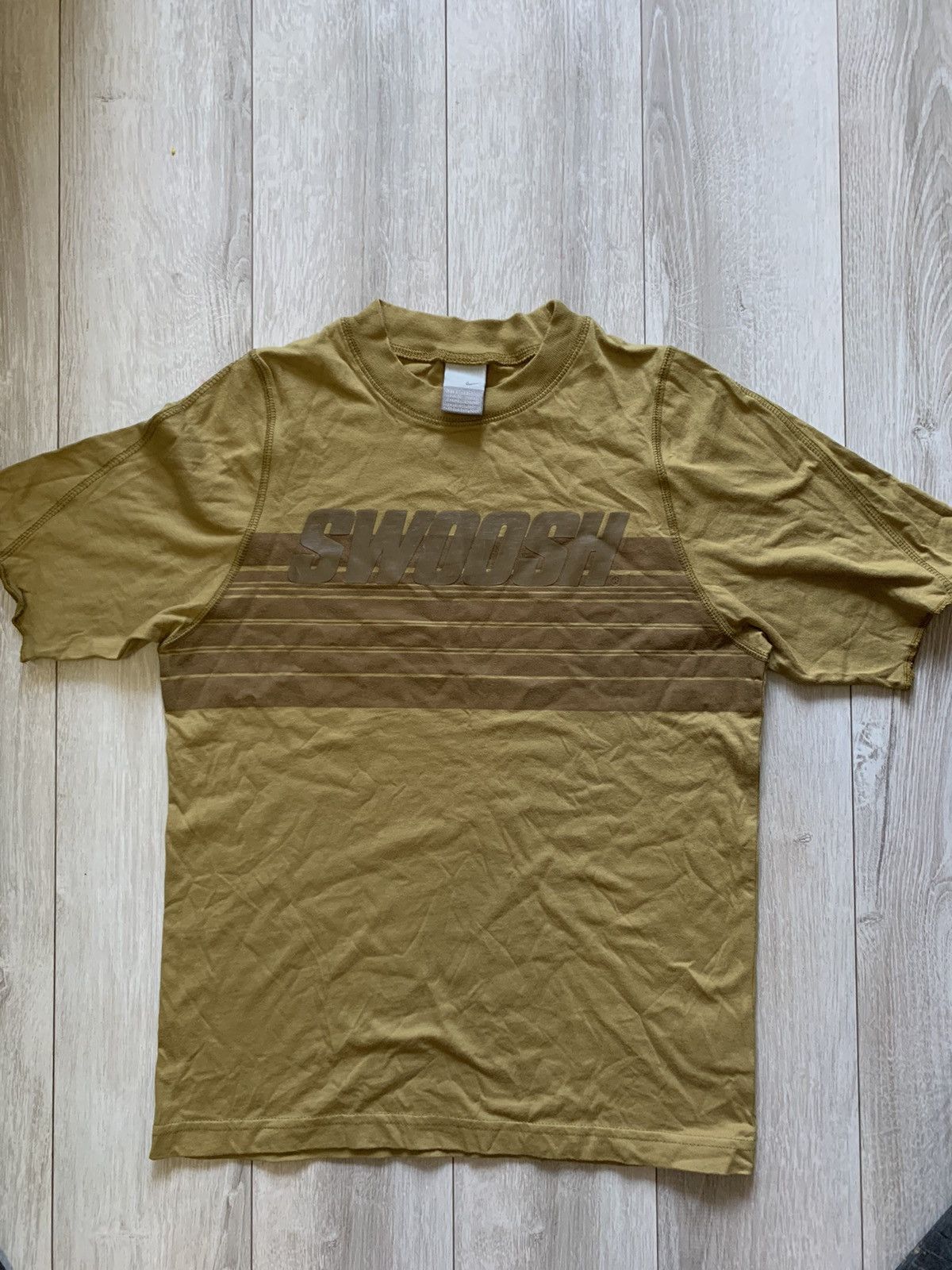 Nike × Vintage Vintage Nike Swoosh t-shirt y2k Size US S / EU 44-46 / 1 - 1 Thumbnail