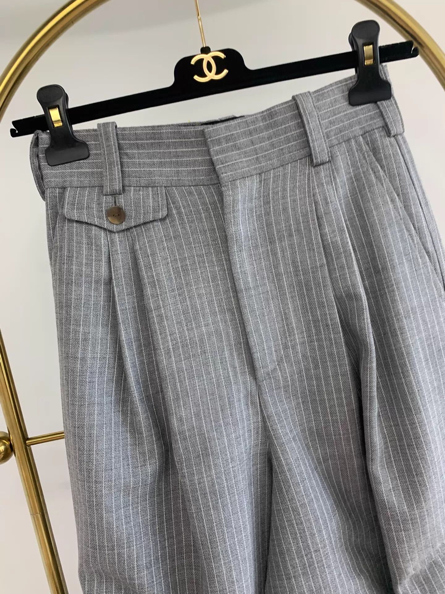Loewe Loewe Gray Vertical Stripe Cuffed Pants 32 New Size 24" / US 00 / IT 34 - 2 Thumbnail