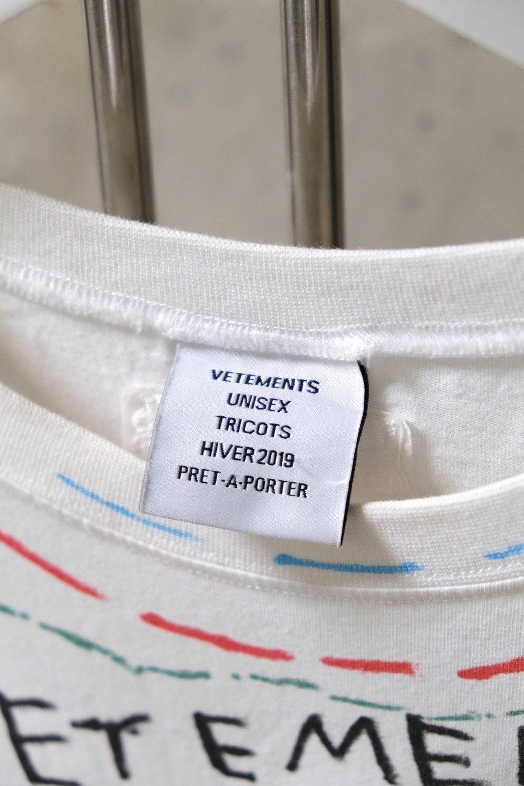 Vetements “ Elephant in the room ” Tee
