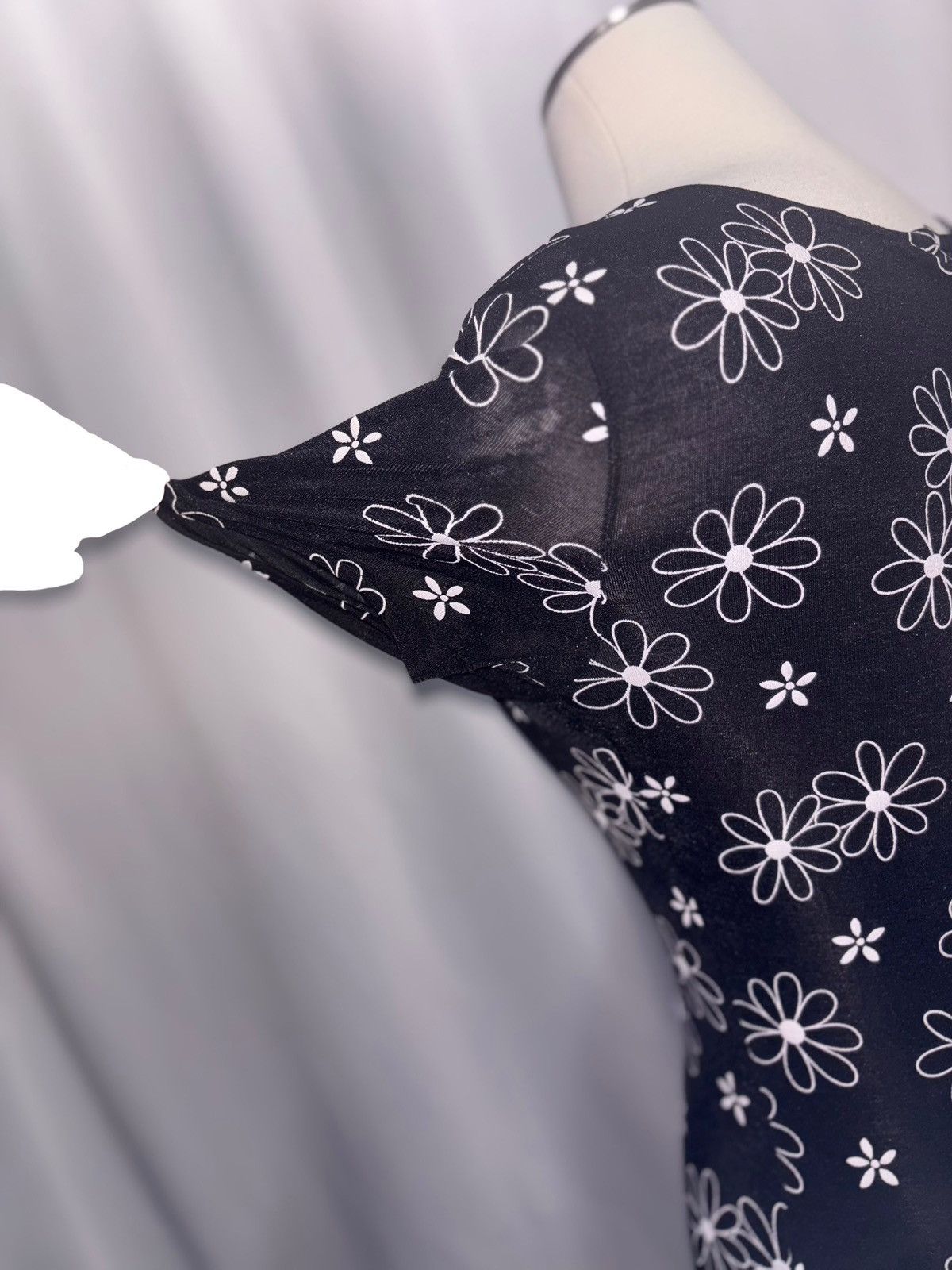 Designer × Other × Vintage Black Maxi Dress White Floral Active USA Size S Repaired Pit Size S / US 4 / IT 40 - 7 Thumbnail