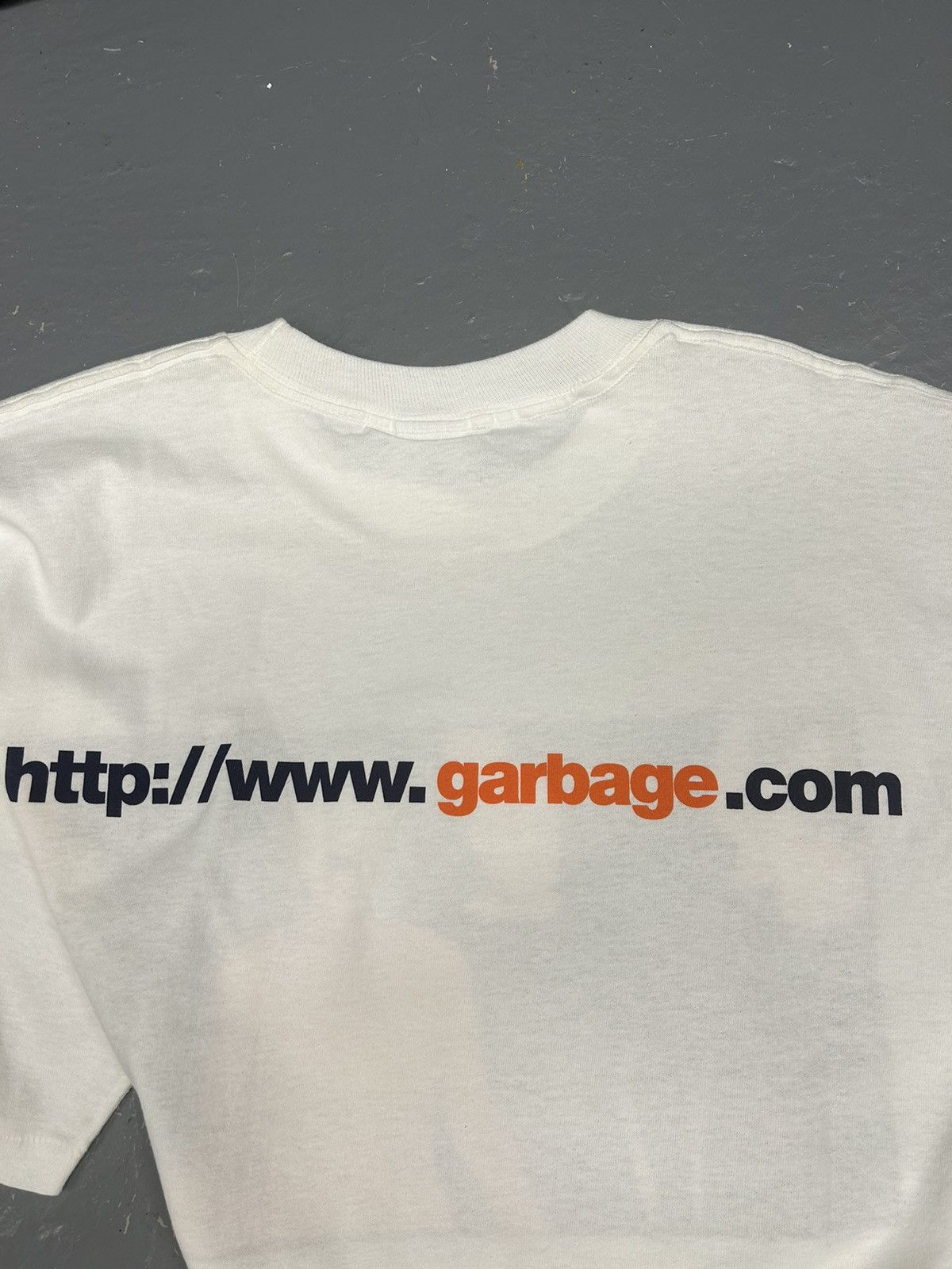 Band Tees × Vintage Crazy Vintage 1996 Garbage Graphic White Band Tee Shirt Size US XL / EU 56 / 4 - 2 Thumbnail