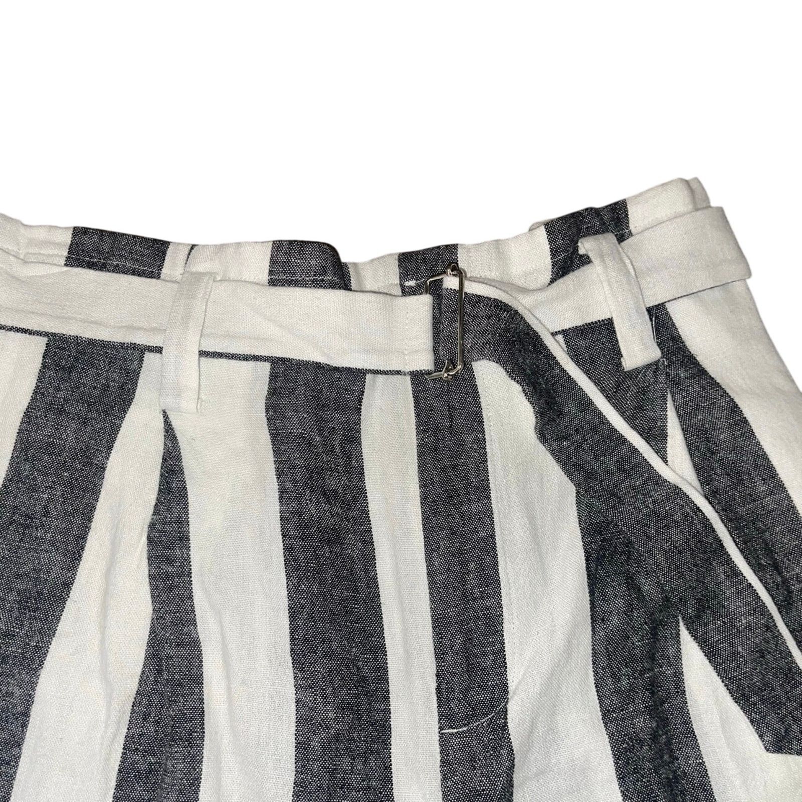 Calvin Klein Striped Linen Blend High Rise Belted Shorts Size 6 Resort Size 28" / US 6 / IT 42 - 3 Thumbnail