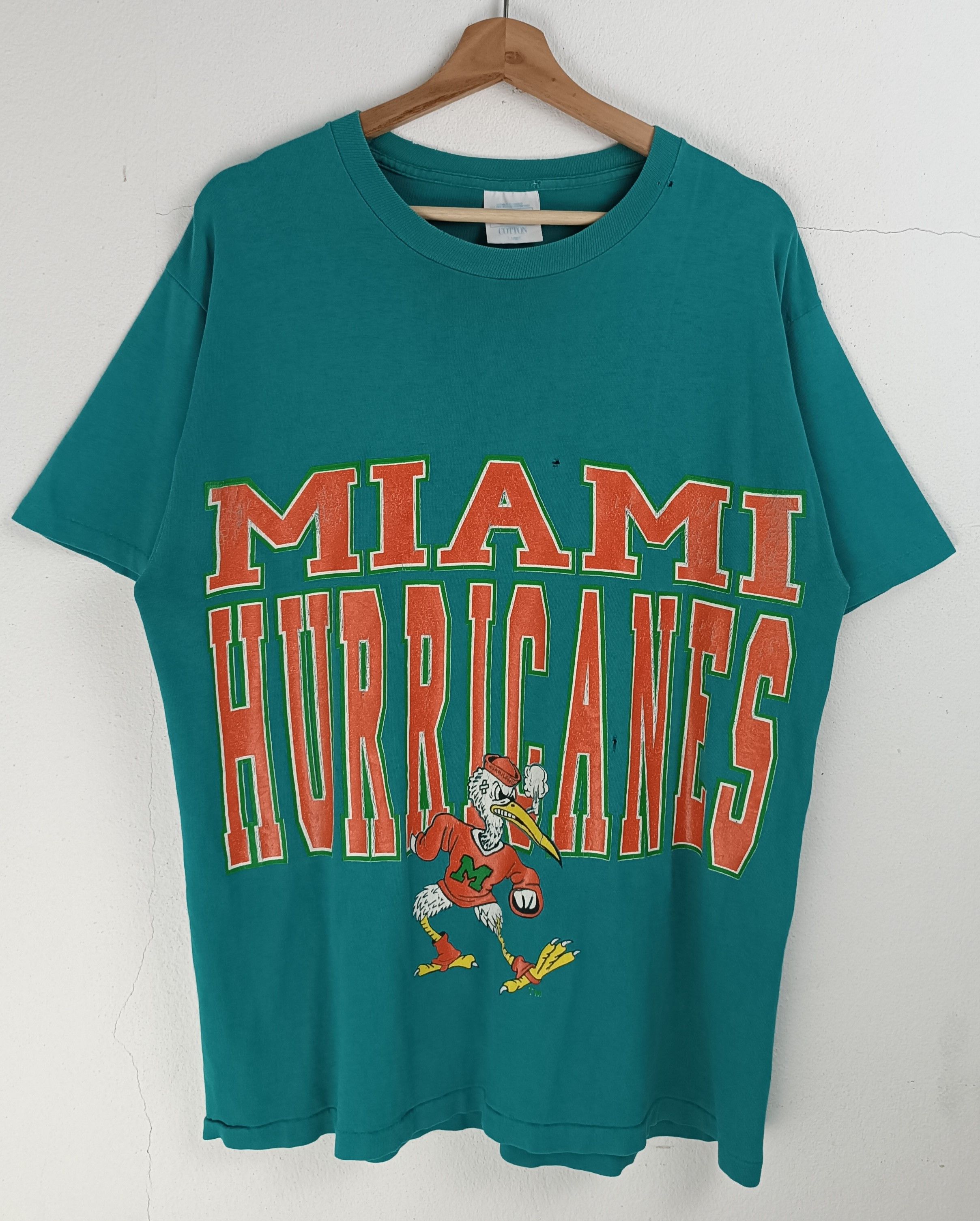 NFL THRASHED FADED VINTAGE 90s MIAMI HURRICANES gators dolphins Size US L / EU 52-54 / 3 - 3 Thumbnail