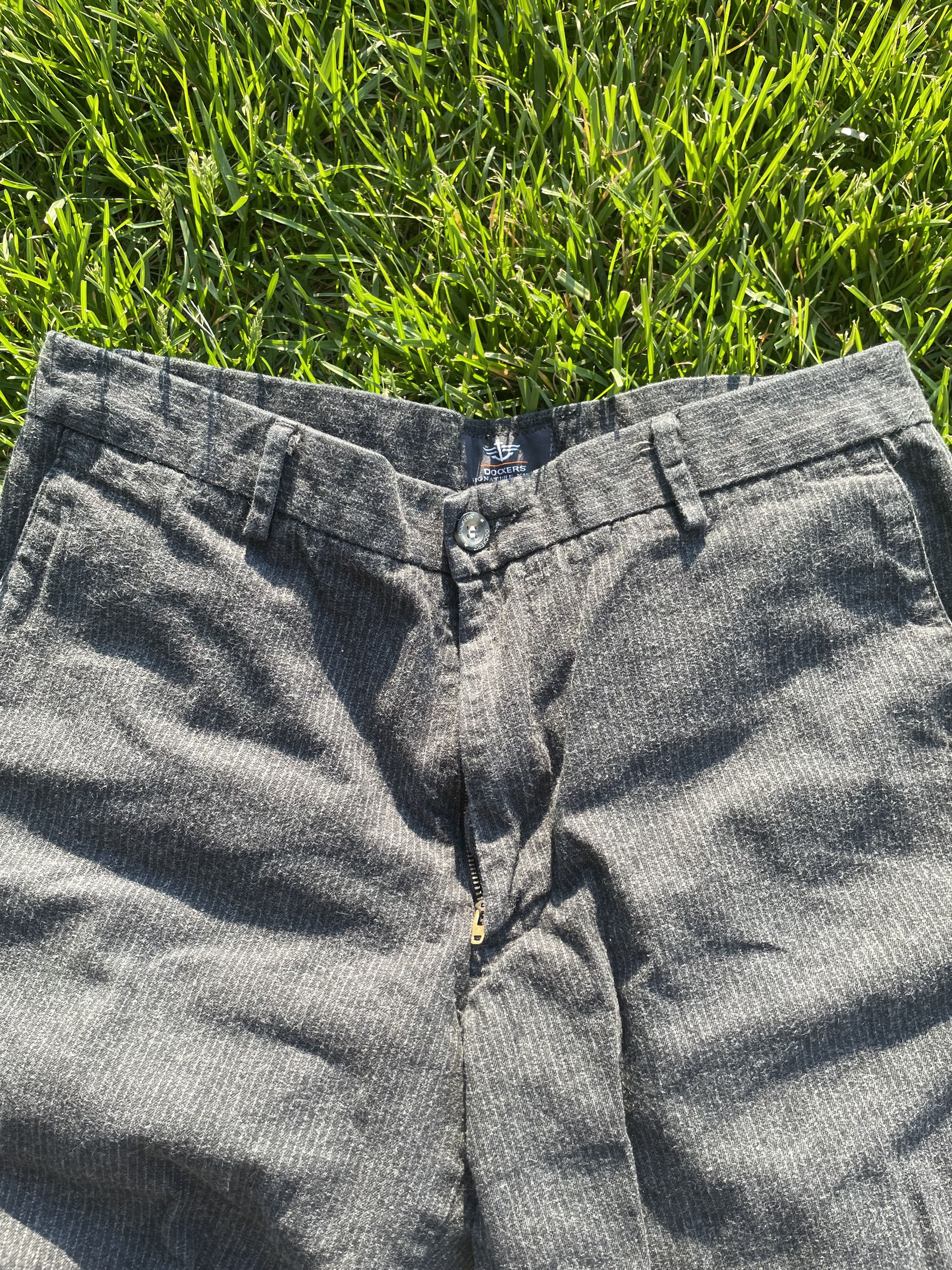 Dockers Dockers Khaki Black Striped Chinos Size US 32 / EU 48 - 4 Thumbnail