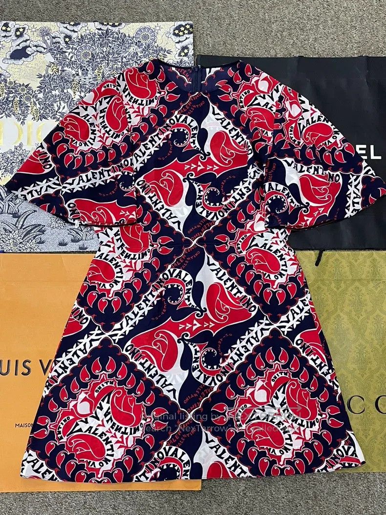Other Valentino Black color-blocked silk print dress Size M / US 6-8 / IT 42-44 - 1 Thumbnail