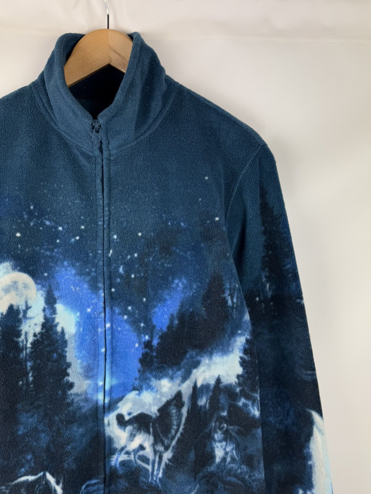 Vintage Vintage Men’s Wolves Patterned Fleece Jacket Size L Size US L / EU 52-54 / 3 - 5 Thumbnail