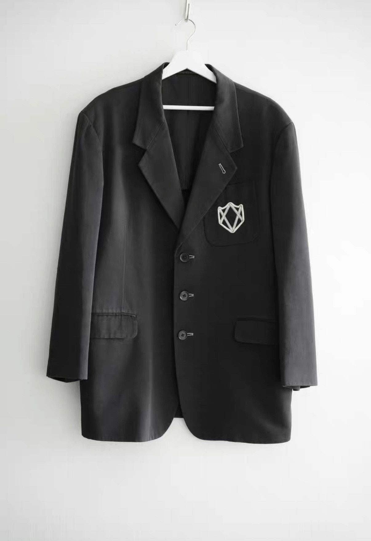 Yohji Yamamoto Yohji Yamamoto 03ss Badge Silk Blazer K4 Size US M / EU 48-50 / 2 - 1 Thumbnail