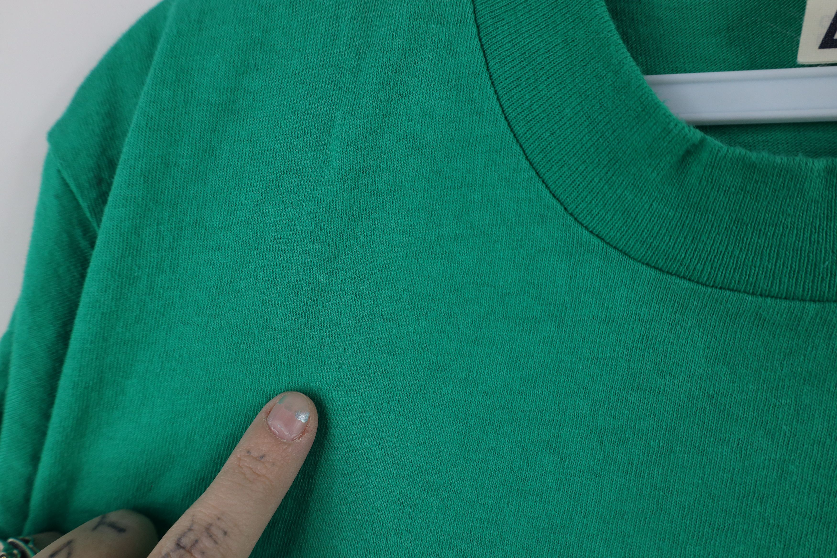 Vintage Vintage 80s 90s Streetwear Cotton T-Shirt Kelly Green USA Size US M / EU 48-50 / 2 - 4 Thumbnail