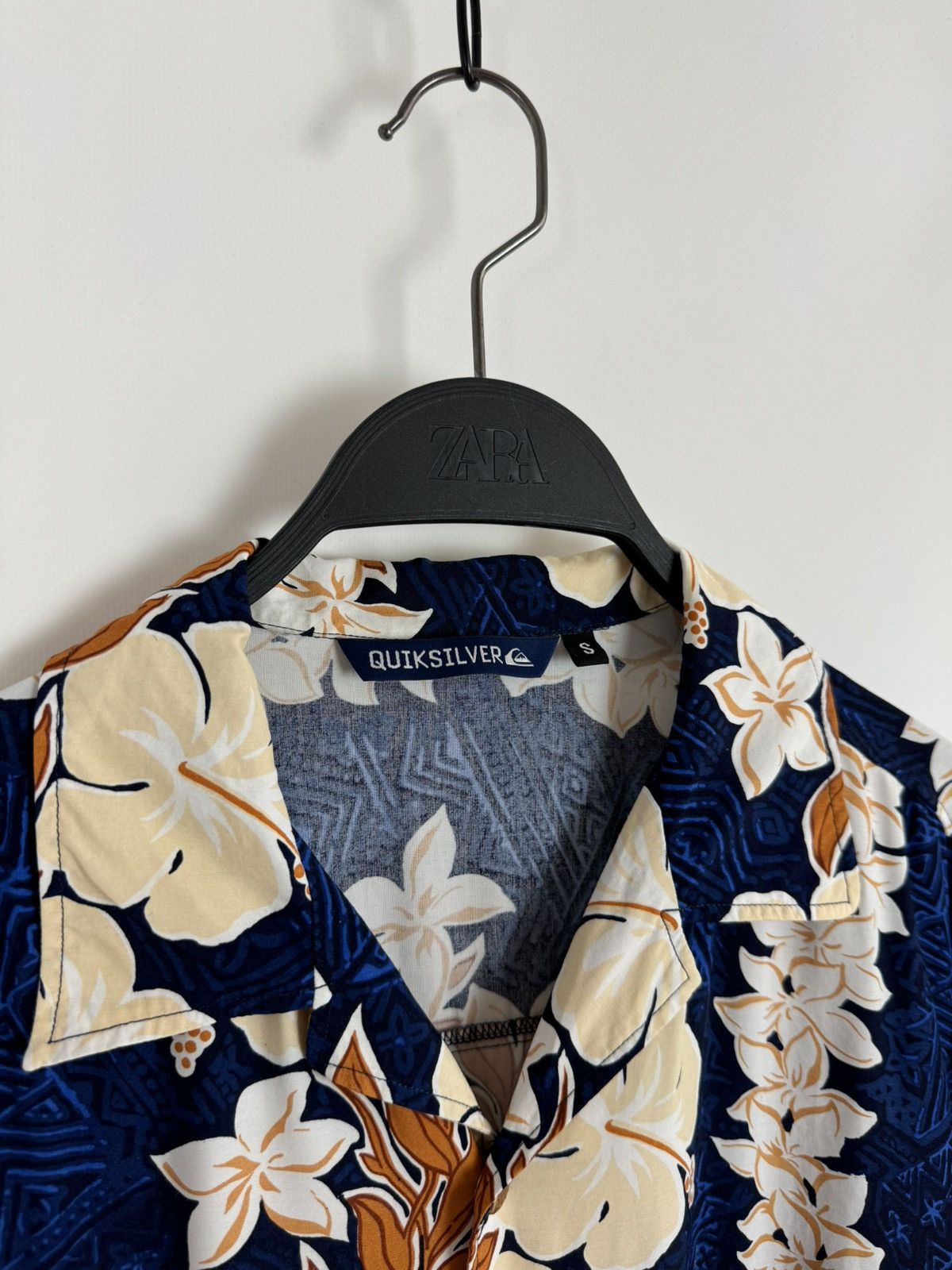 Quiksilver × Vintage 1990’s Vintage Floral Hawaiian Buttons S/S Viscose Shirt Size US S / EU 44-46 / 1 - 3 Thumbnail