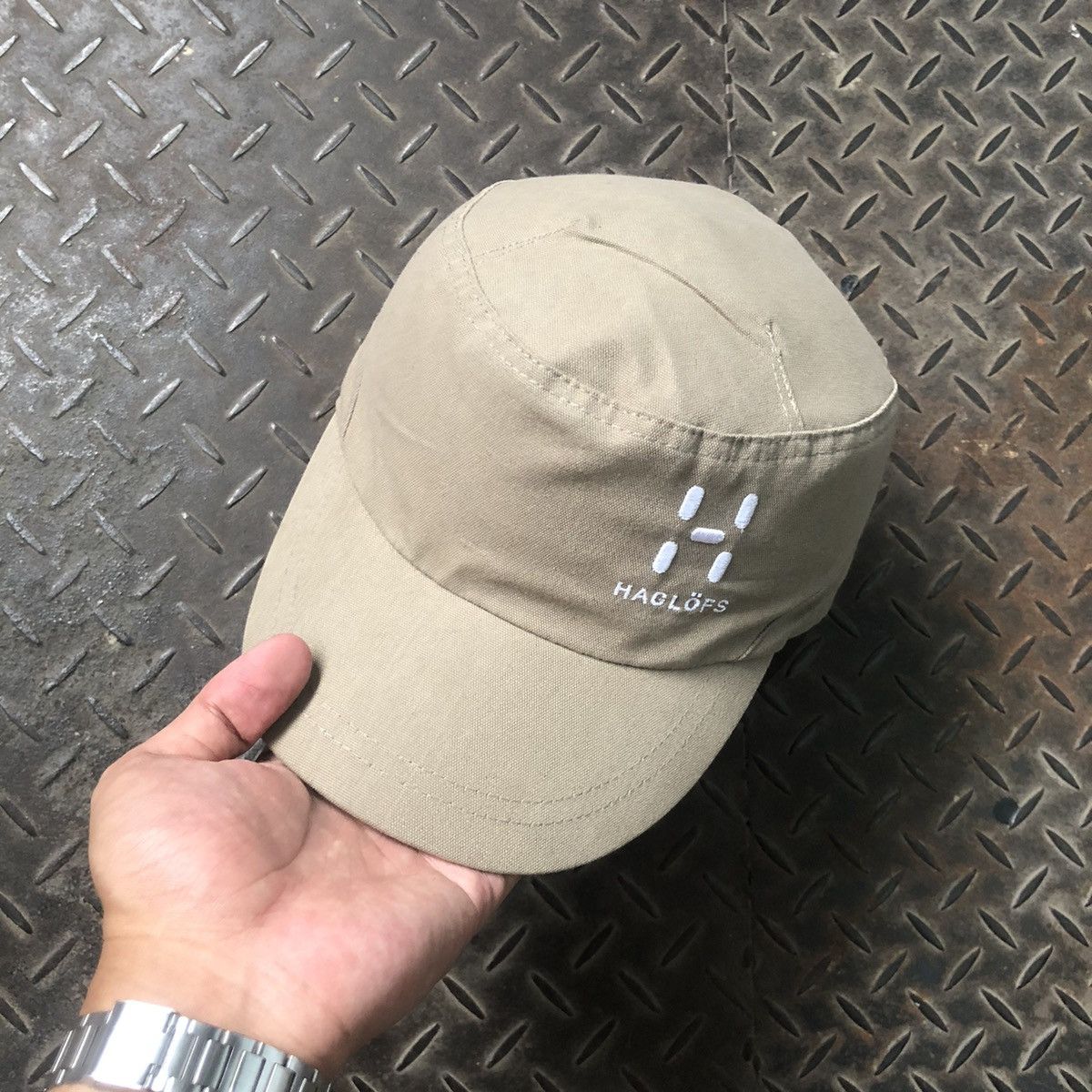 Haglofs Haglofs Cream Outdoor Hat Military Style Size ONE SIZE - 2 Thumbnail