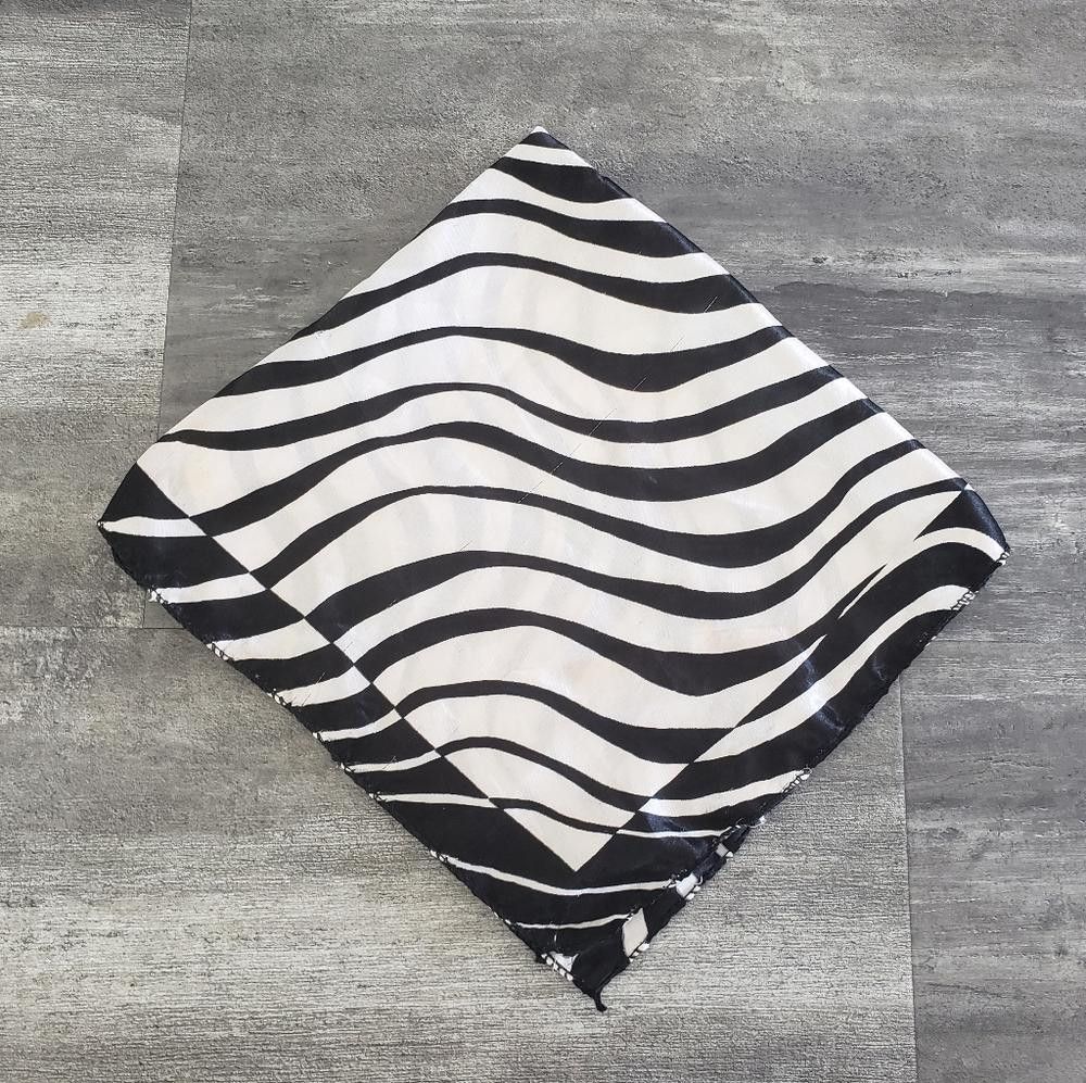 Designer White Black Detailed Silky Scarf Size ONE SIZE - 1 Thumbnail
