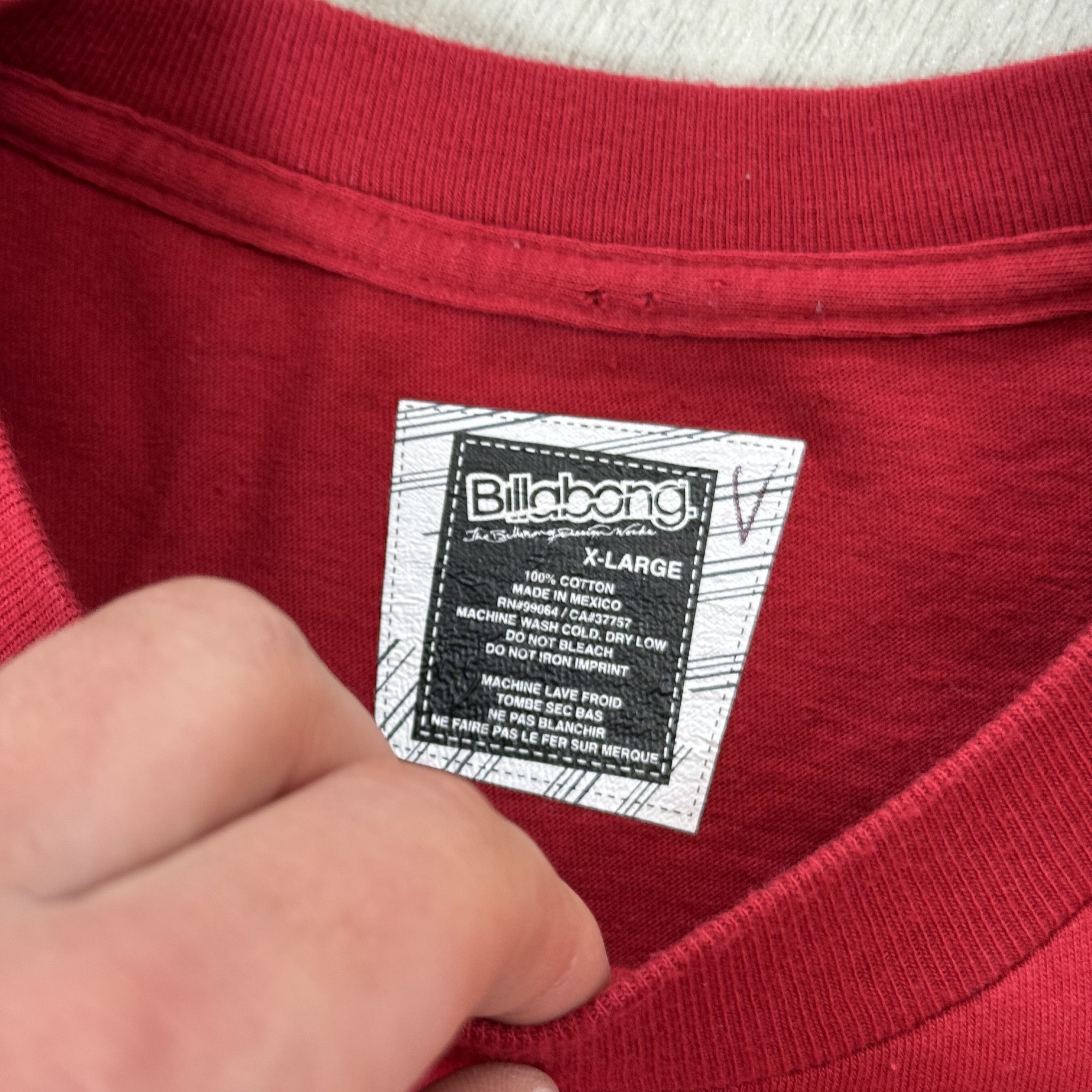 Billabong Vintage Billabong 90s Rare Graphic Surf Red Tee Shirt XL Size US XL / EU 56 / 4 - 14 Thumbnail