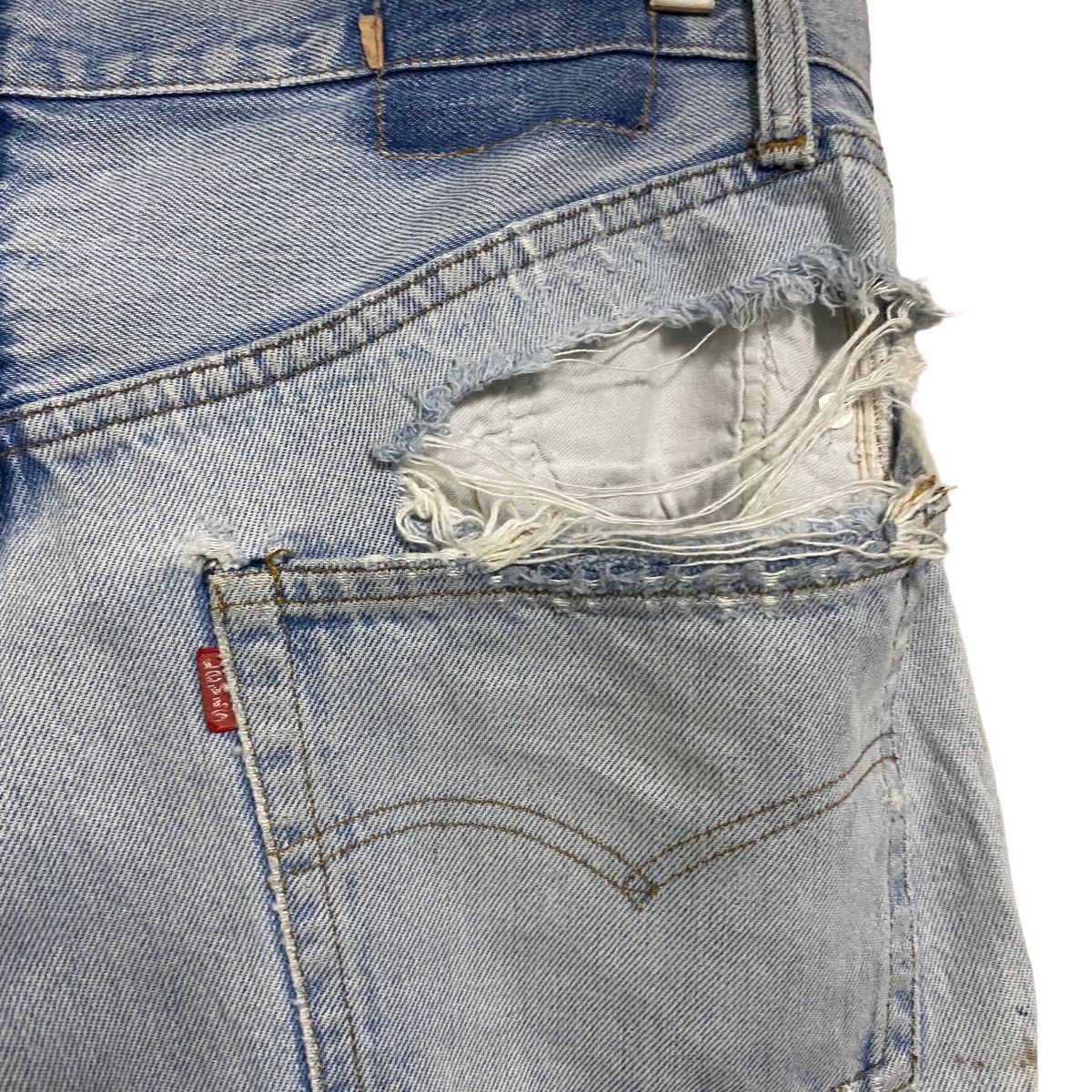Levi's Vintage Levis 501 Redline Thrashed Jeans Button6 Size US 34 / EU 50 - 15 Thumbnail
