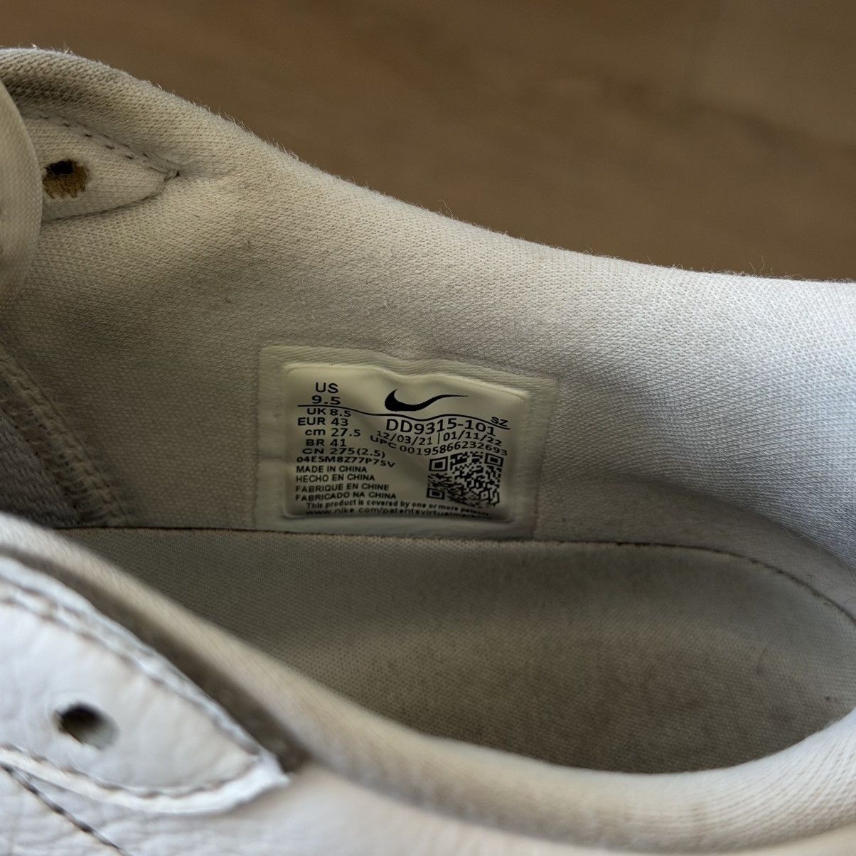 Nike Air Jordan 1 Retro Low Golf Triple White Sneakers Size US 9.5 / EU 42-43 - 6 Thumbnail