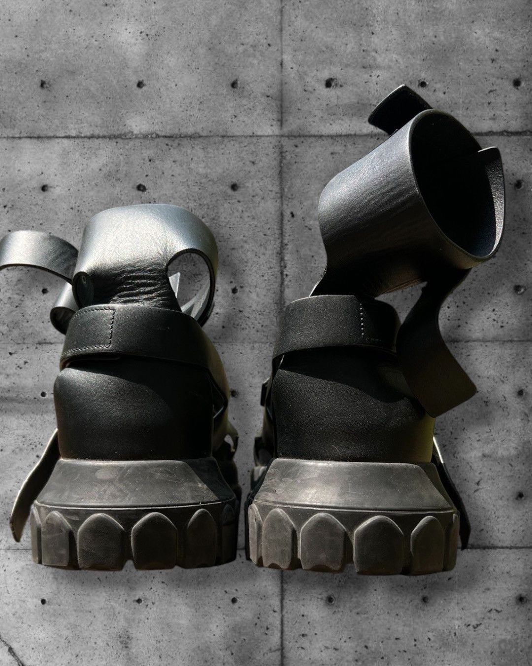 Rick Owens 20ss mainline Rick Owens Tractor Sandals Size US 8 / EU 41 - 4 Thumbnail
