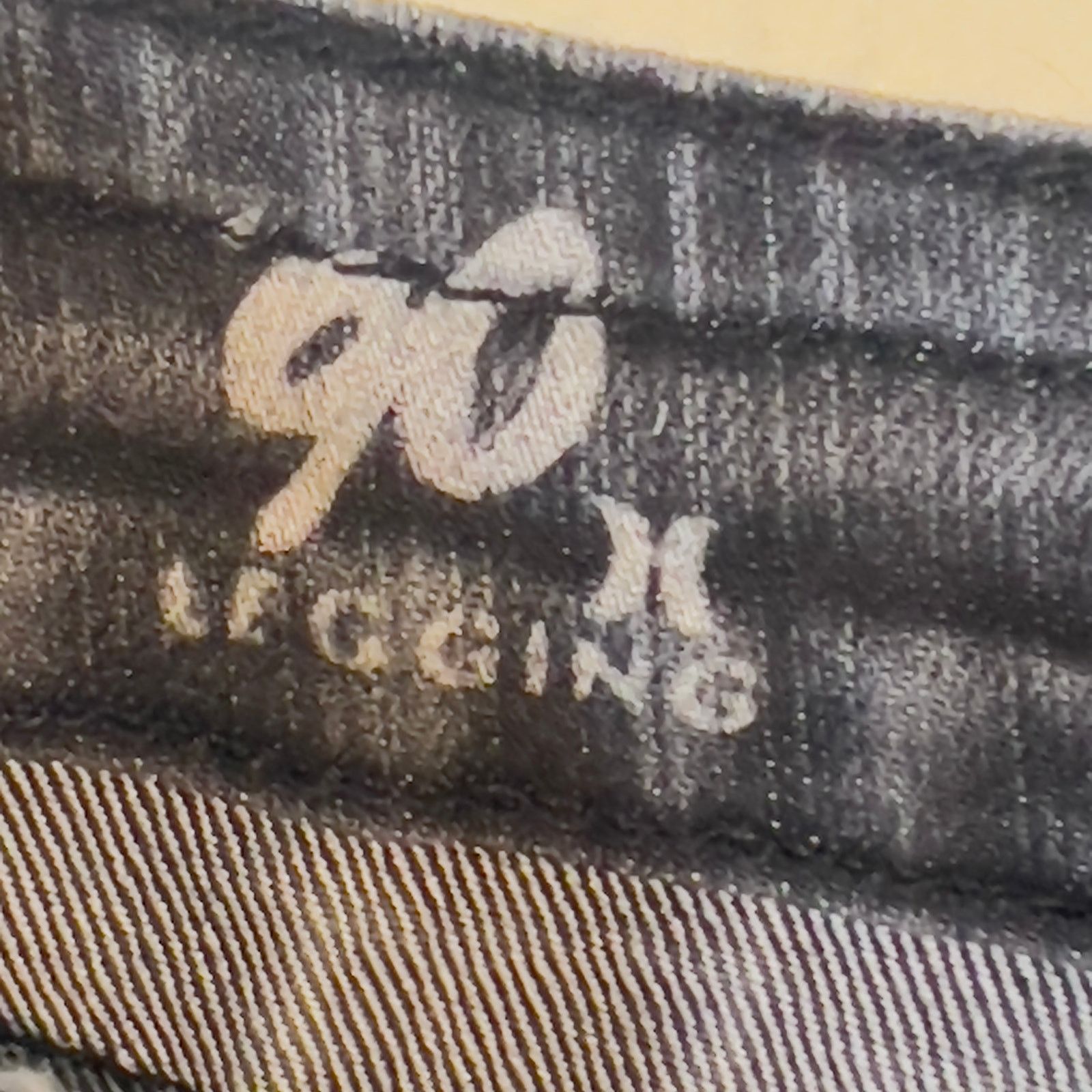 Hurley Hurley 90 Denim Legging Woman 28W 30L Sz 7 Low Rise STRETCH Size 28" / US 6 / IT 42 - 7 Thumbnail