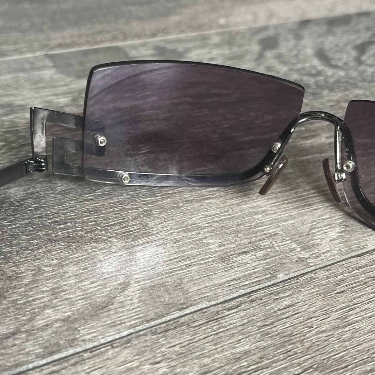 Vintage Vintage Versace Style Mod Half Frame Sunglasses 1990s Rare Size ONE SIZE - 5 Thumbnail