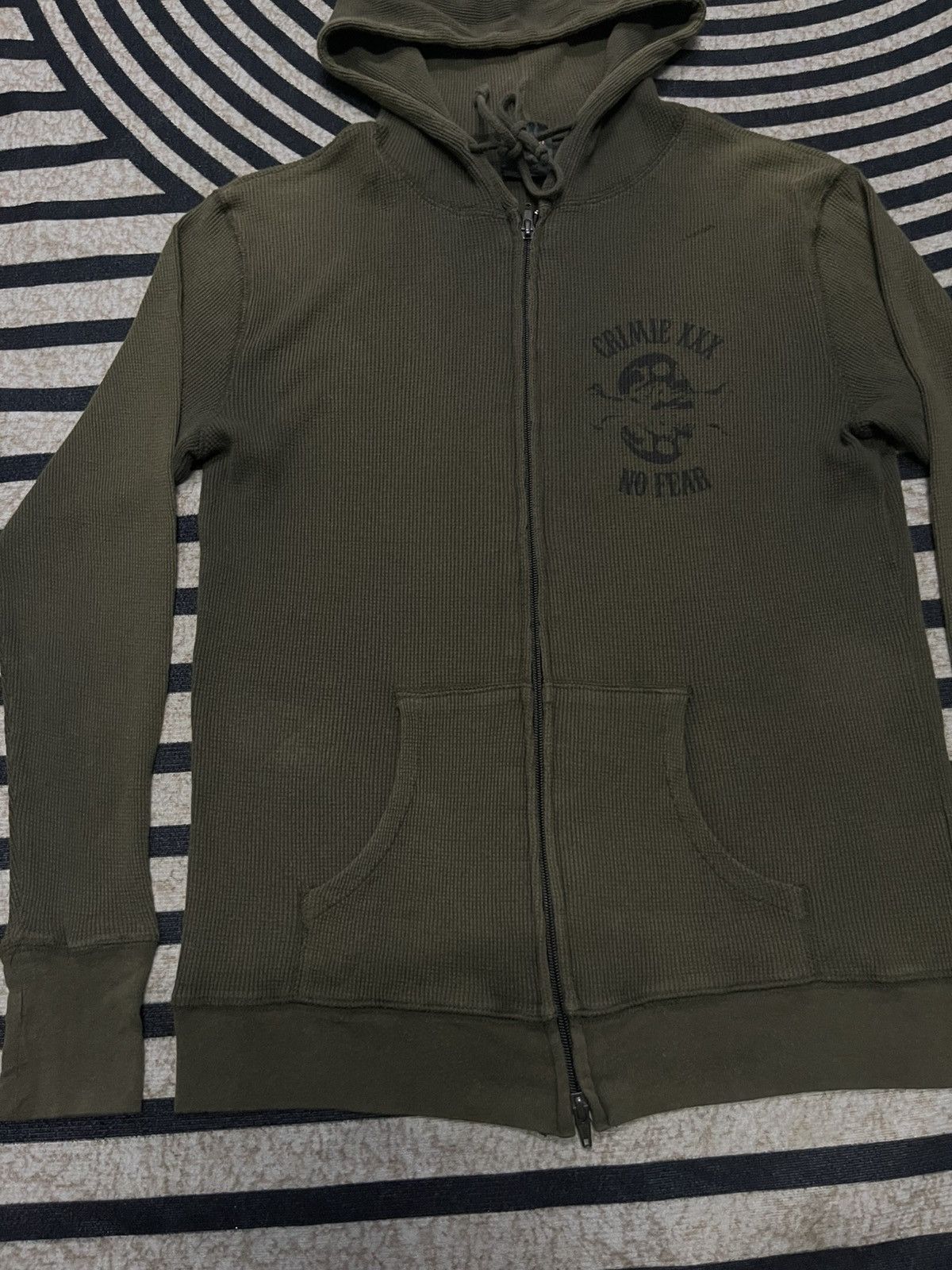 If Six Was Nine 2000s IFSIXWASNINE STYLE SKULL BONES BRAND CRIMIE SUN FADED Size US S / EU 44-46 / 1 - 4 Thumbnail