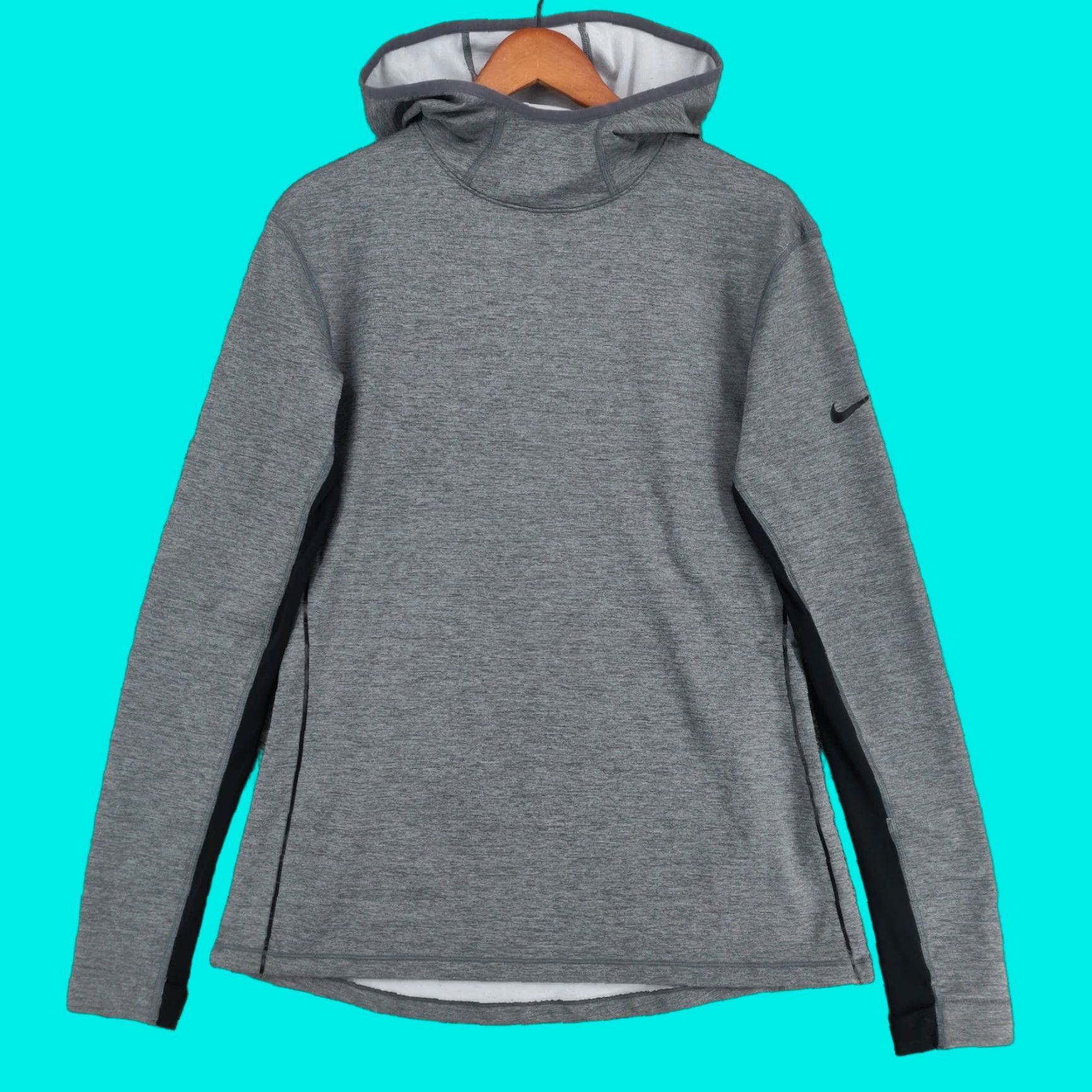 Nike Nike Pro Hoodie Womens XL Gray Hyper Warm Training Running Trail Outdoor Size XL / US 12-14 / IT 48-50 - 1 Thumbnail