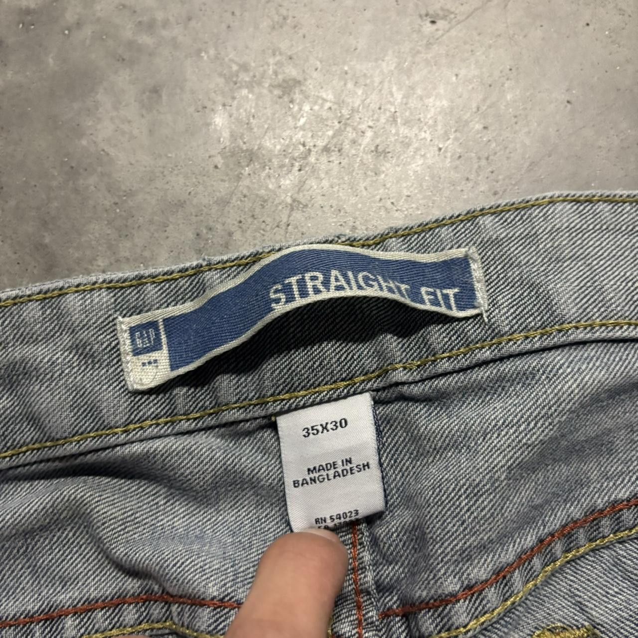 Japanese Brand × Vintage Crazy Vintage Y2K/2000s Grunge Dark Wash Skater Denim Jeans! Size US 35 - 8 Thumbnail