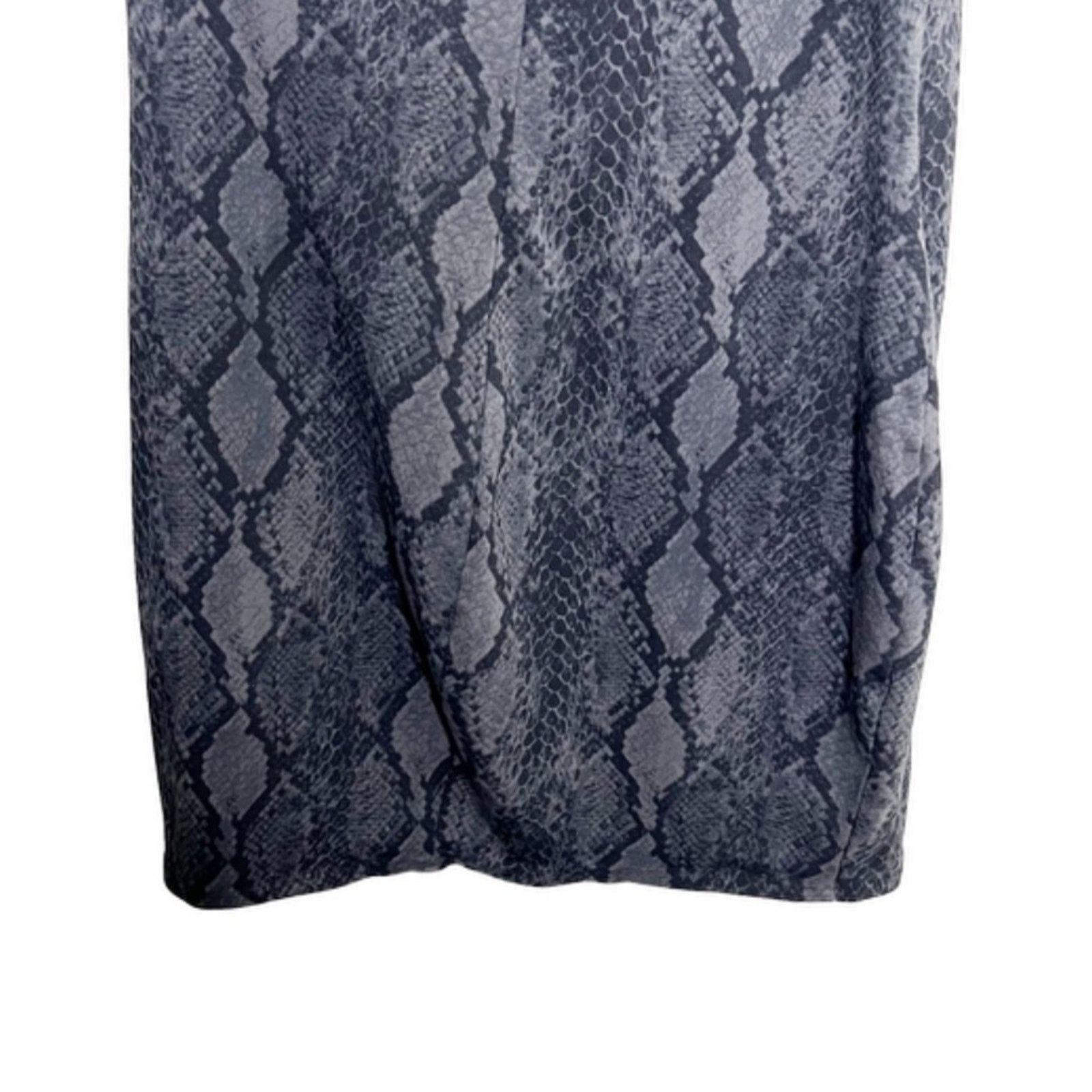 Express Express Women’s Snakeskin One Shoulder Bodycon Mini Dress Size L / US 10 / IT 46 - 8 Thumbnail