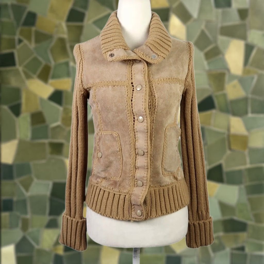 Vintage VINTAGE Carol Cohen tan suede leather and knit crochet jacket S Jacket Women XS Bohemian Hippie Snap Long Sleeve 70s Size S / US 4 / IT 40 - 1 Thumbnail