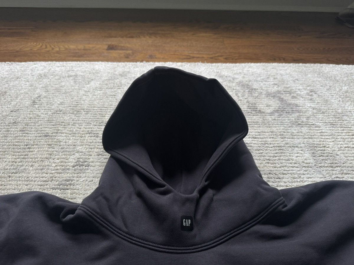 Balenciaga × Kanye West × Yeezy Small Dark Gray Logo Hoodie YGEBB Sweatshirt Hooded Size US S / EU 44-46 / 1 - 3 Thumbnail