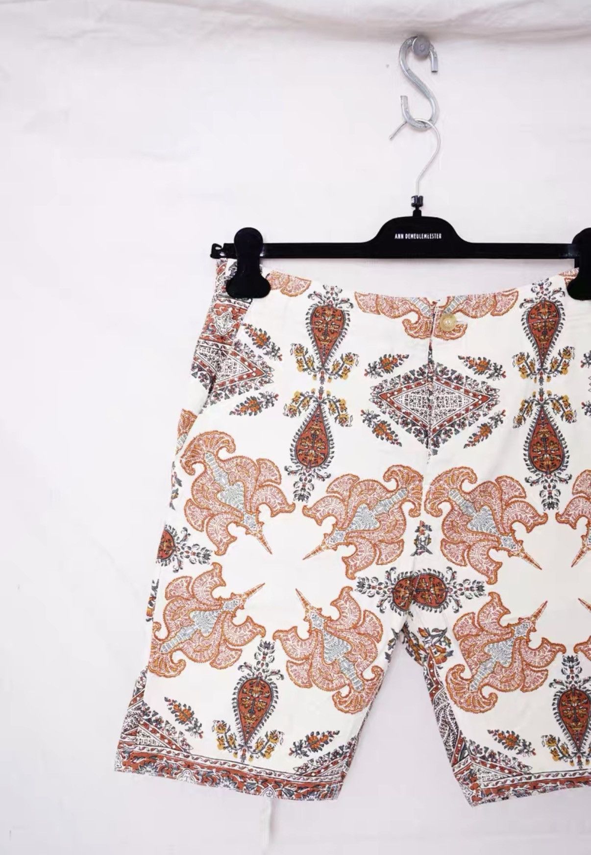 Iroquois Japan Iroquois Ethnic Style Linen-Cotton Blend Shorts Size US 32 / EU 48 - 3 Thumbnail