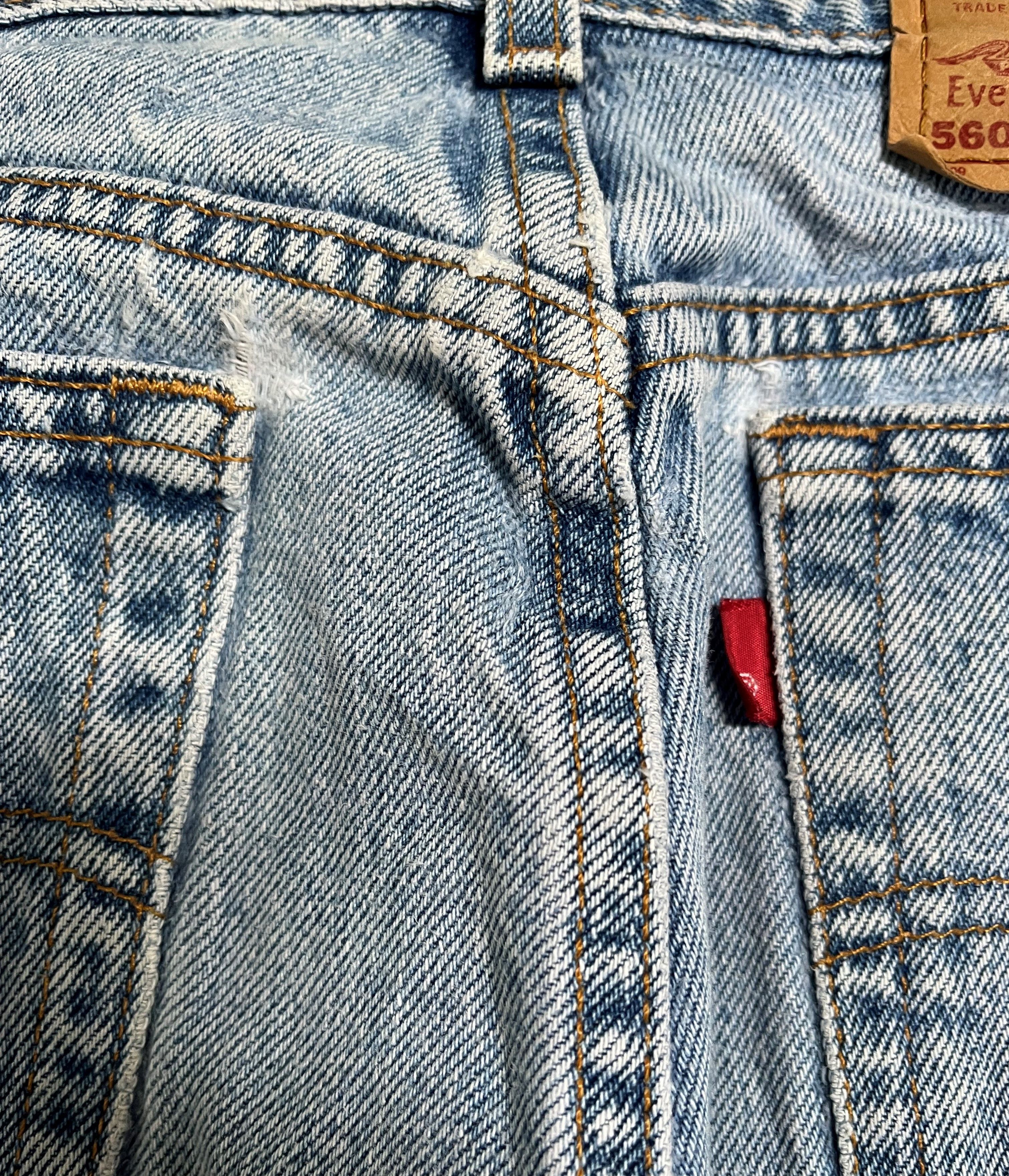 Levi's Vintage Levis 560 Loose Fit Straight Leg Jeans -L194 Size US 33 - 10 Thumbnail