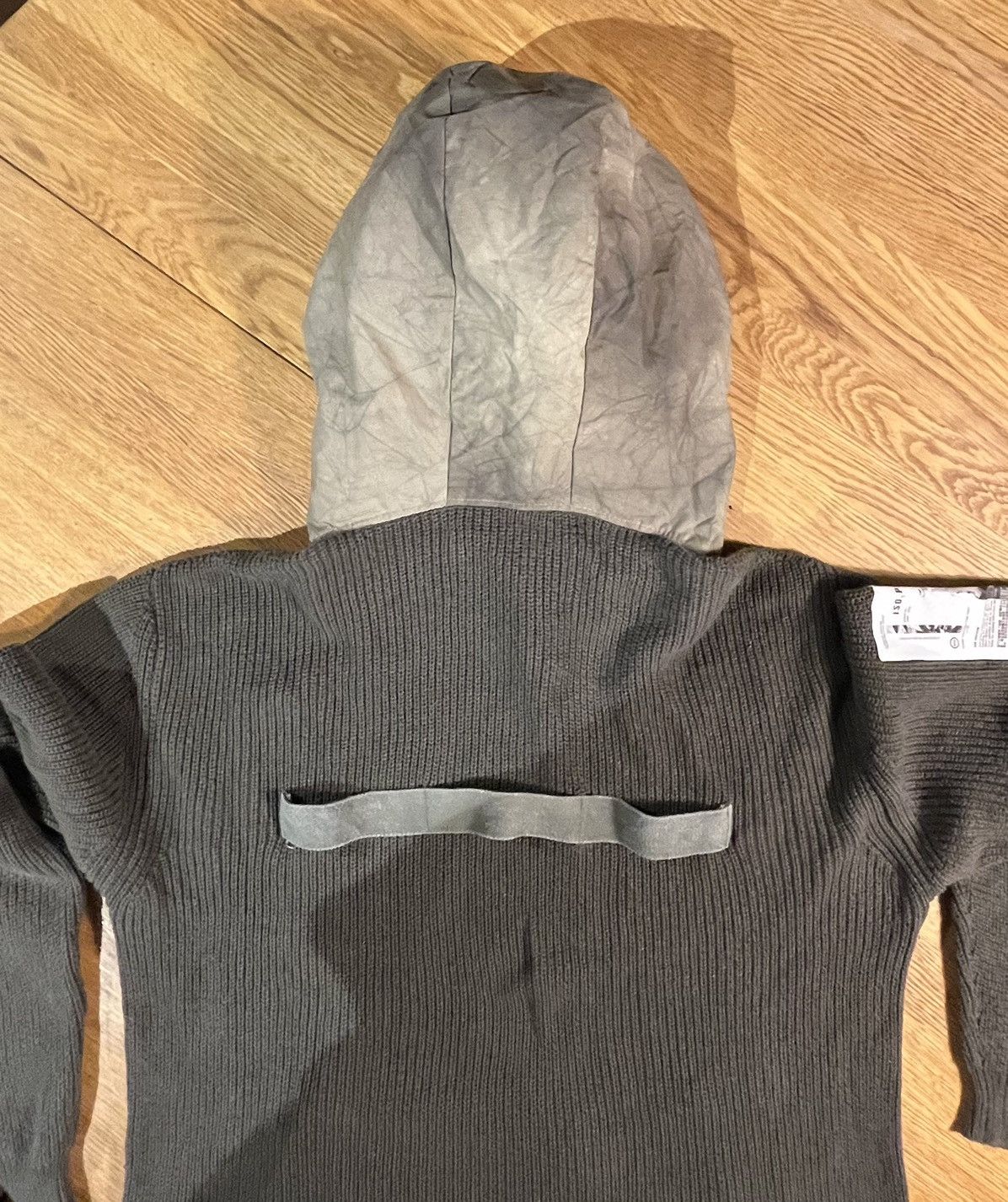 Gall × Tobias Birk Nielsen Isopoetism KN4 Karoli knitted hood Size US S / EU 44-46 / 1 - 7 Thumbnail