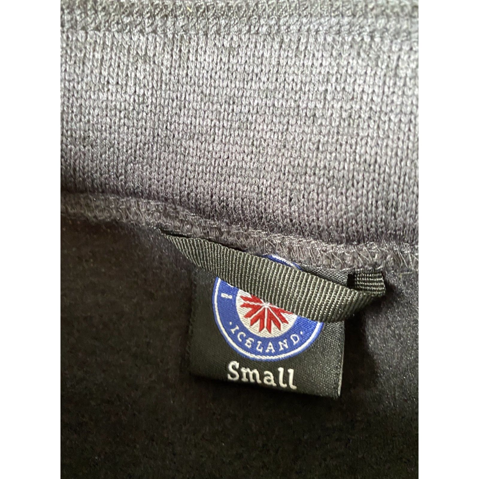 Vintage Icewear Iceland Full-Zip Fleece Jacket Men’s Small Black Size US S / EU 44-46 / 1 - 2 Thumbnail