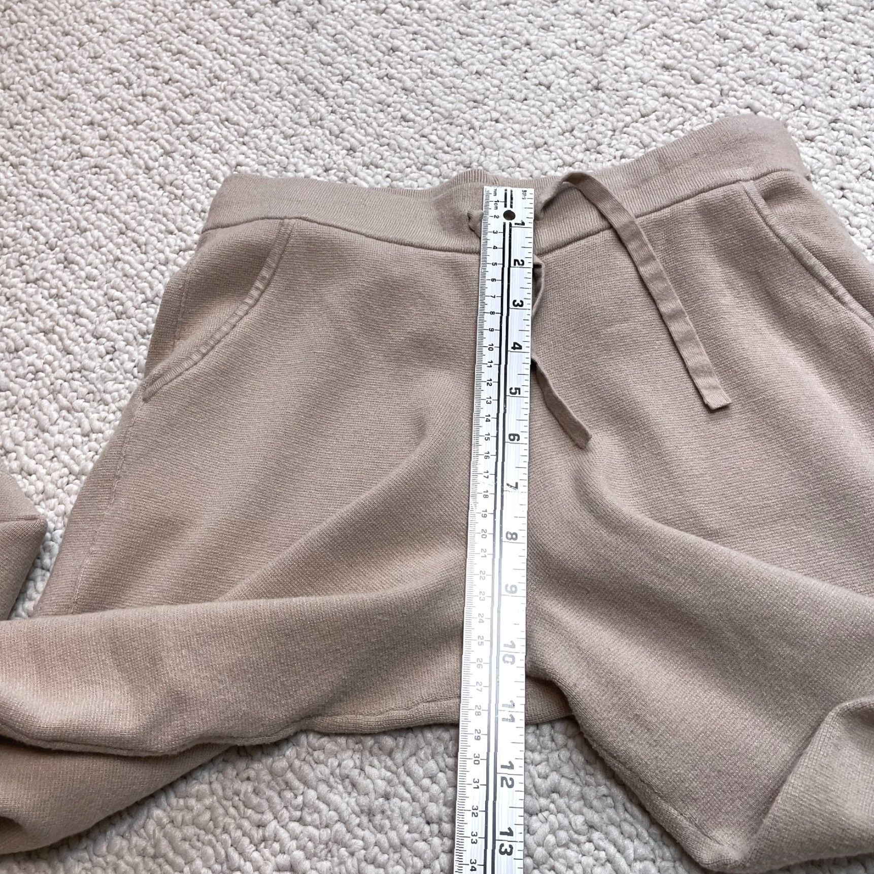 Banana Republic VINTAGE Banana Republic Sweatpants Womens Small Beige Tan Pockets Drawstring Ankle 28x23 Size 28" / US 6 / IT 42 - 4 Thumbnail