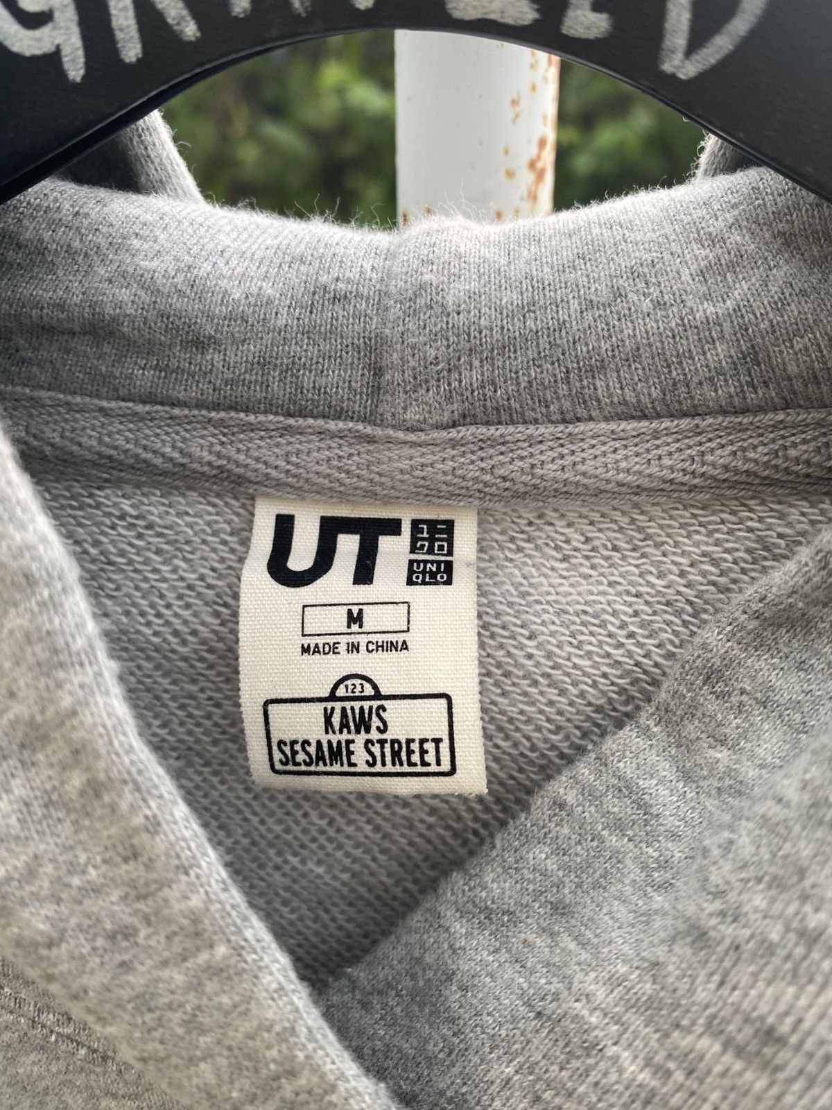 Japanese Brand UT X Kaws Sesame Street Hoodie Size US M / EU 48-50 / 2 - 6 Thumbnail