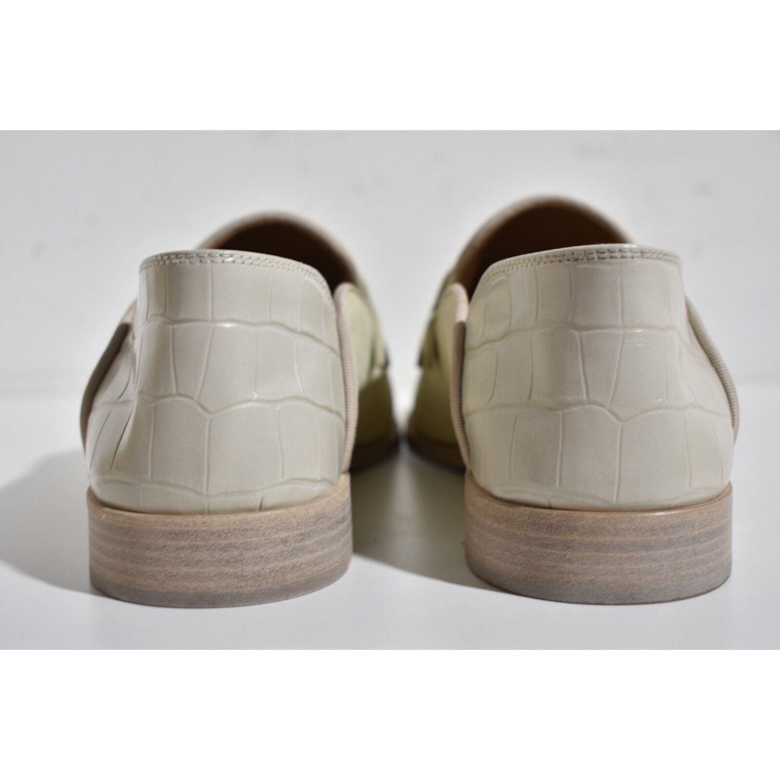 Christian Louboutin Christian Louboutin Panna Cotta Beige Dress Loafer 43 10 Size US 10 / EU 43 - 11 Thumbnail