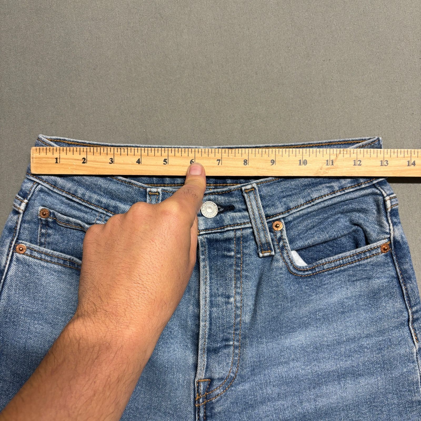 Levi's Levi’s Wedgie Straight Jeans Size 27 Medium Wash Button Fly Size 27" / US 4 / IT 40 - 11 Thumbnail