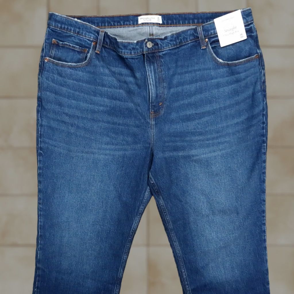 Abercrombie & Fitch Abercrombie & Fitch Jeans Womens 44x29 Blue Ultra High Rise 90s Straight NWT Size 30" / US 8 / IT 44 - 1 Thumbnail