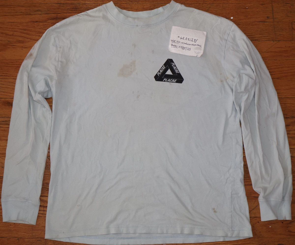 Palace DELISTING in 1hr* Misspelled Palace “Placae” Long sleeveRare Size US L / EU 52-54 / 3 - 2 Thumbnail