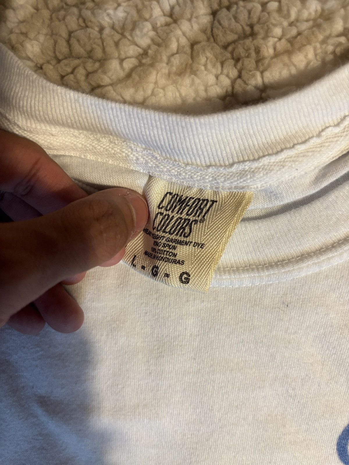 Comfort Colors “Take up space & let magic happen” graphic tee Size US L / EU 52-54 / 3 - 3 Thumbnail