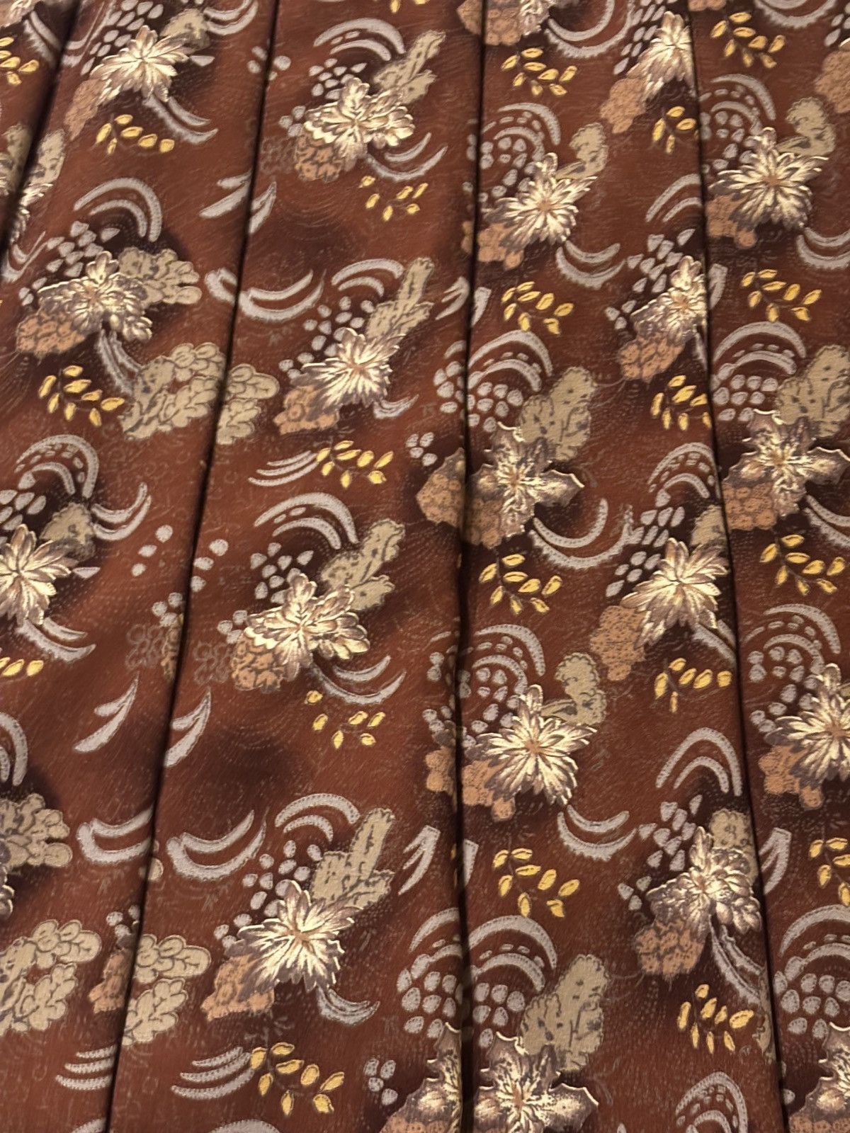 Other Brown floral A-lined Skirt.2003 Size 40" / US 18 - 4 Thumbnail
