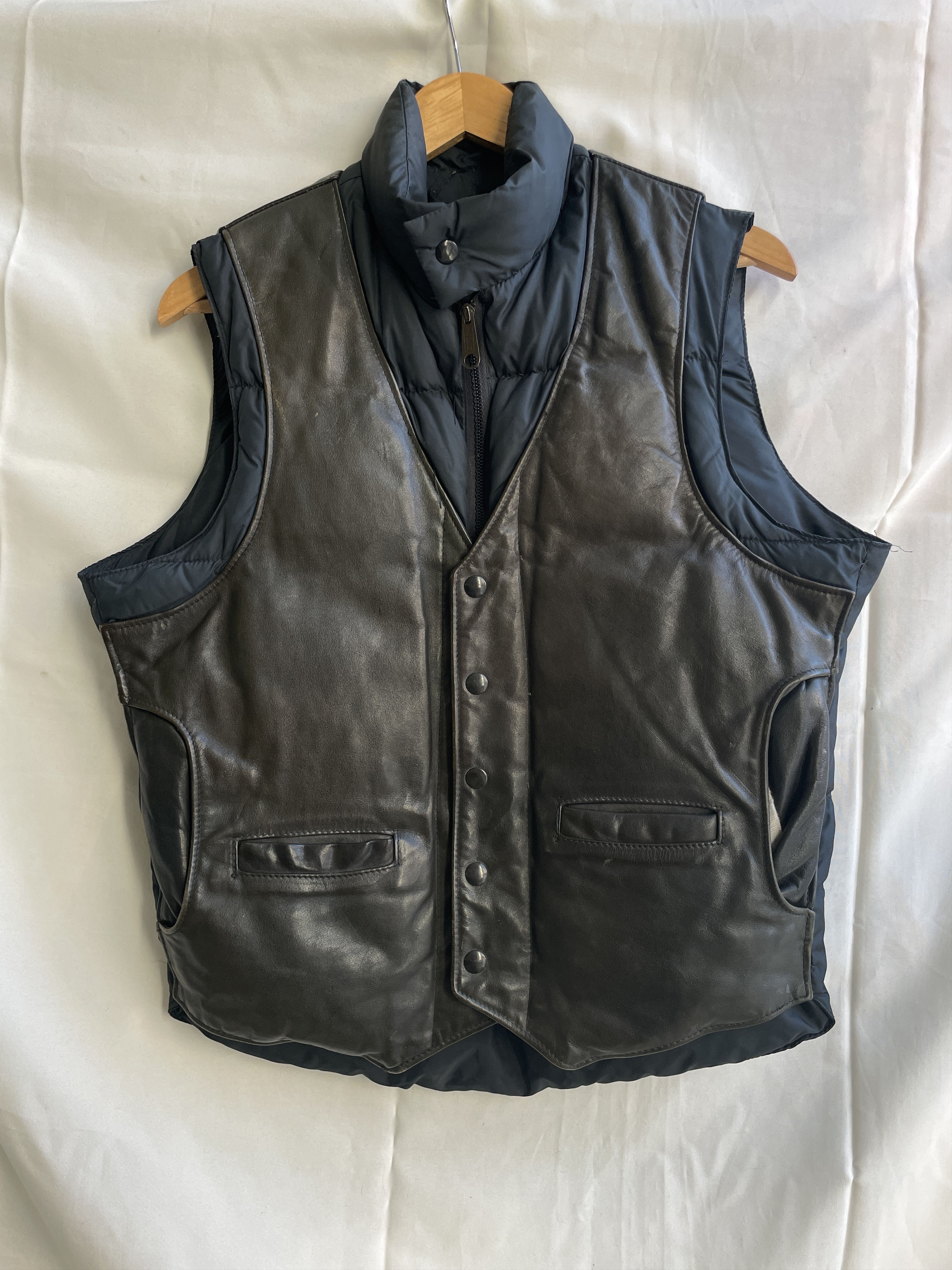 Schott Down by Schott Vintage 80's 123V Down Leather Vest Size 38 Size US M / EU 48-50 / 2 - 1 Thumbnail
