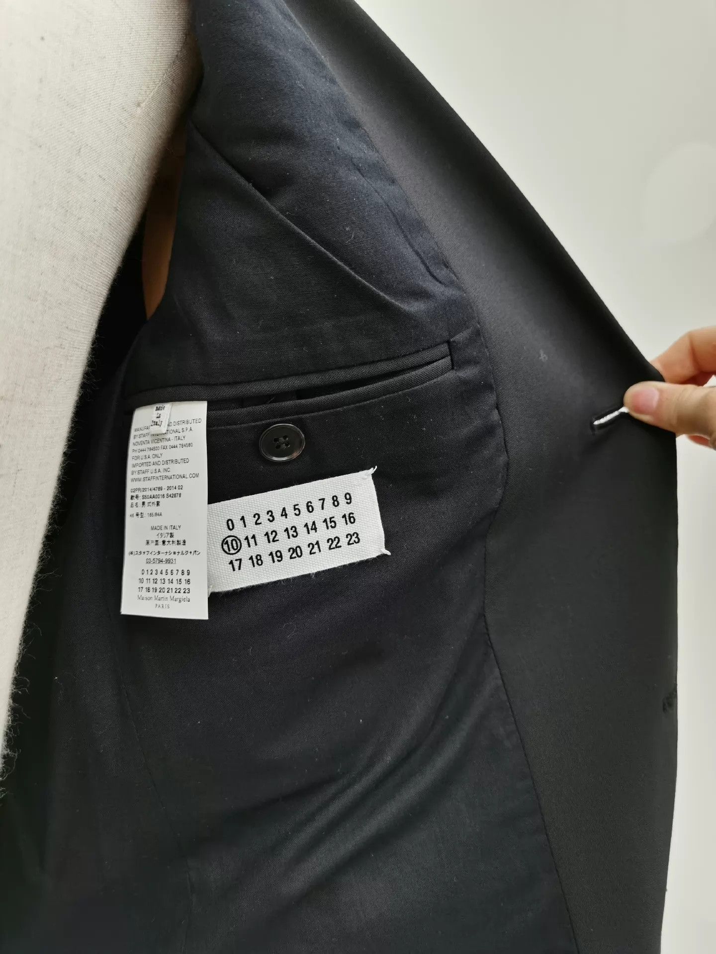 Maison Margiela MM Color-Blocked Long Blazer (Cuffs Mended, Wormholes) Used Size US S / EU 44-46 / 1 - 6 Thumbnail